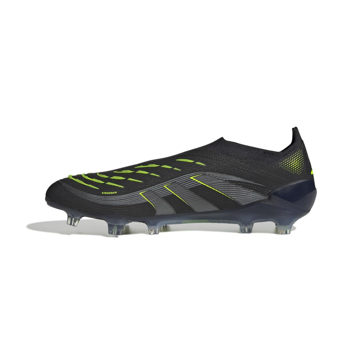 product/2/0/2025_adidas_ji1078_4_footwear_photography_side_medial_center_view_white.jpg