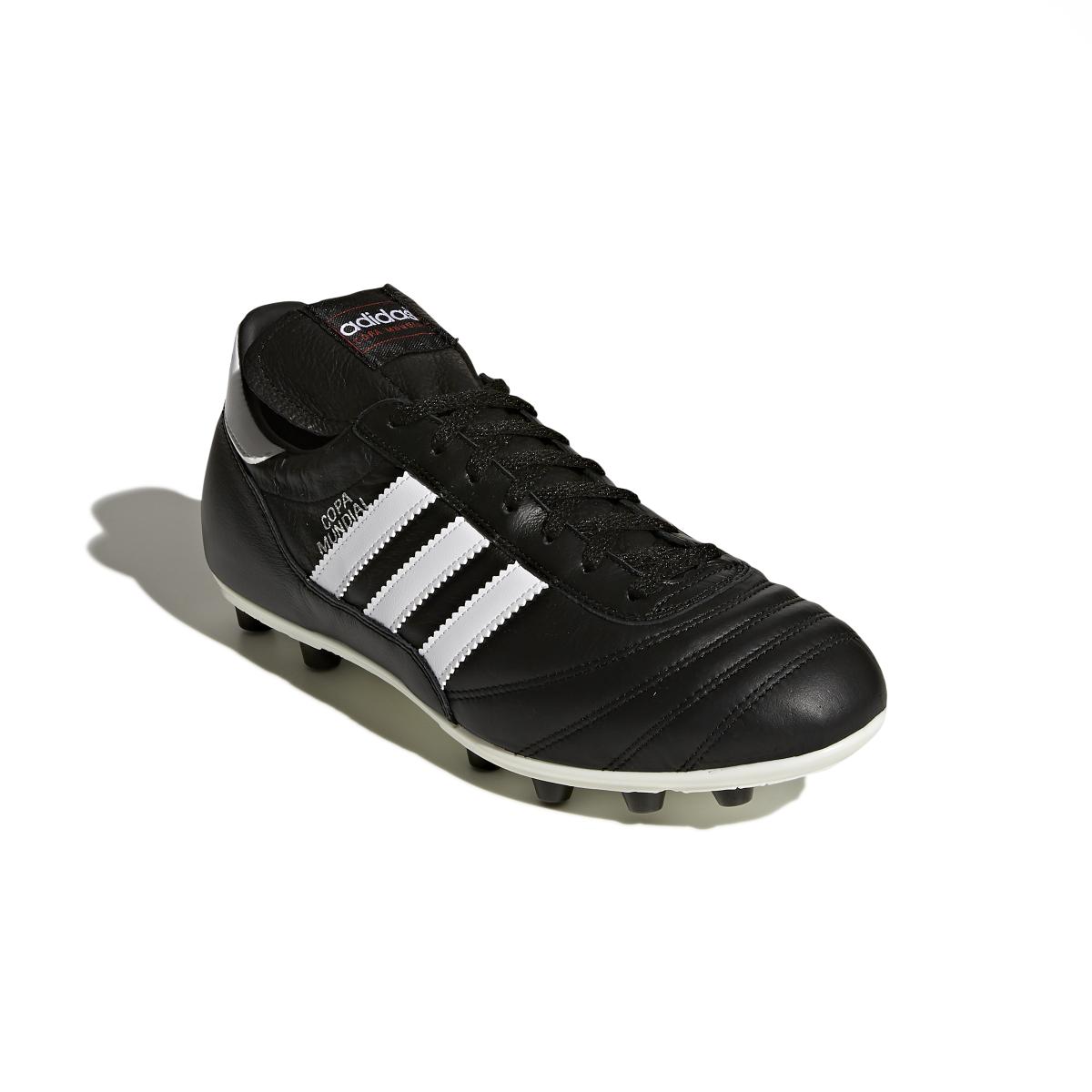product/a/d/adidas_015110_7_footwear_photography_front_lateral_top_view_white_000.jpg