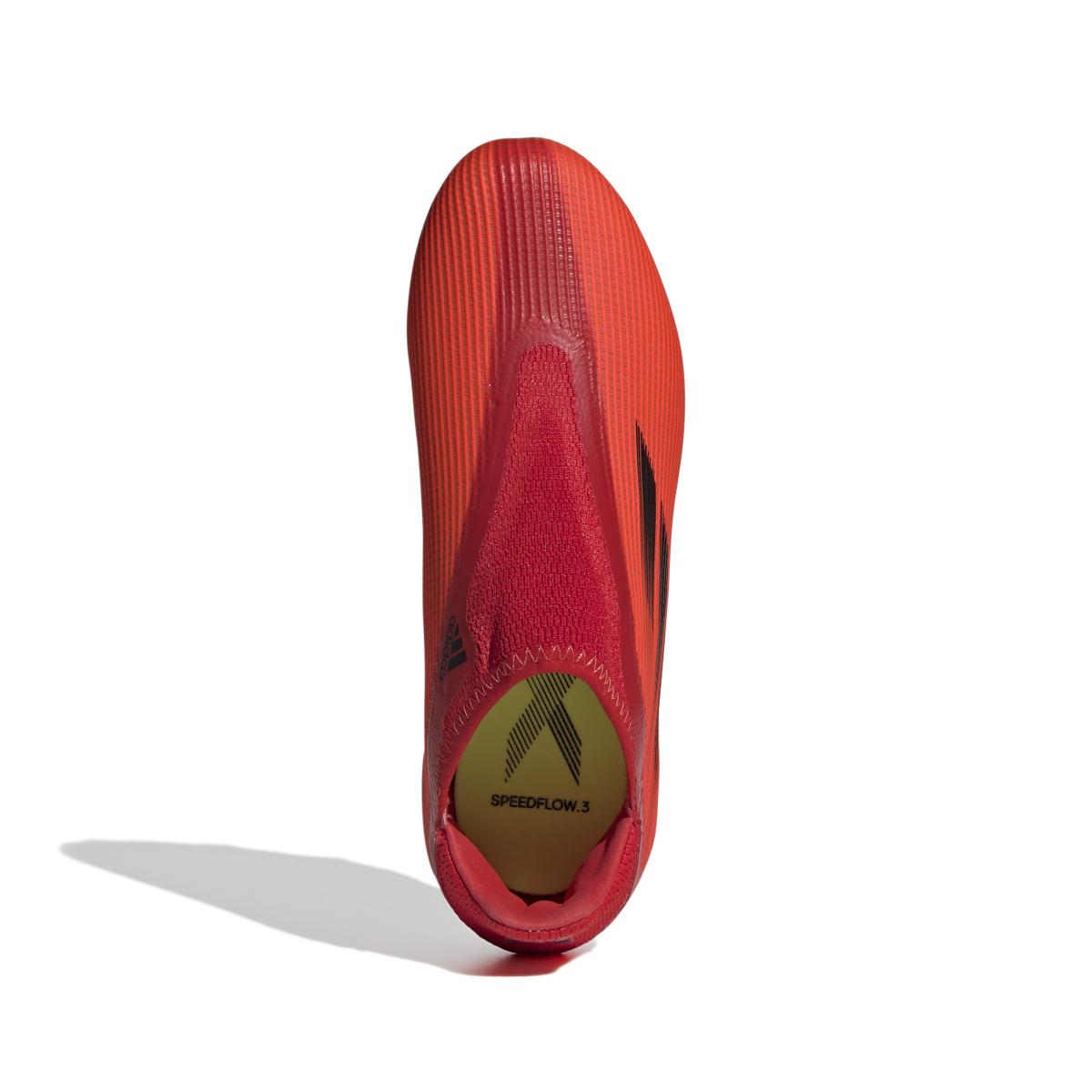 product/a/d/adidas_fy3257_3_footwear_photography_top_portrait_view_white_000.jpg
