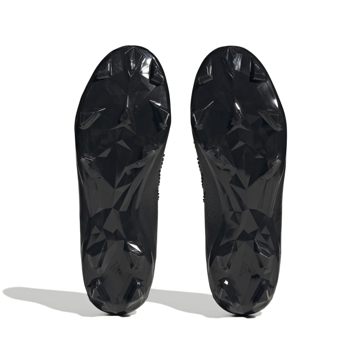 product/a/d/adidas_gw4588_3_footwear_photography_bottom_view_white_000.jpg
