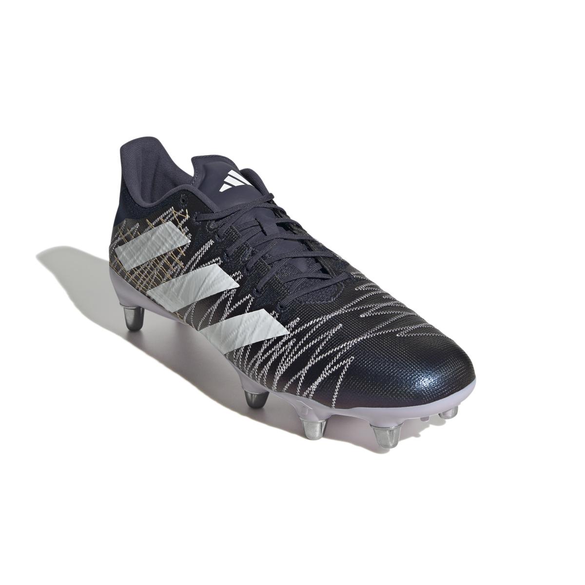 product/a/d/adidas_hq1243_6_footwear_photography_front_lateral_top_view_white_xo.jpg