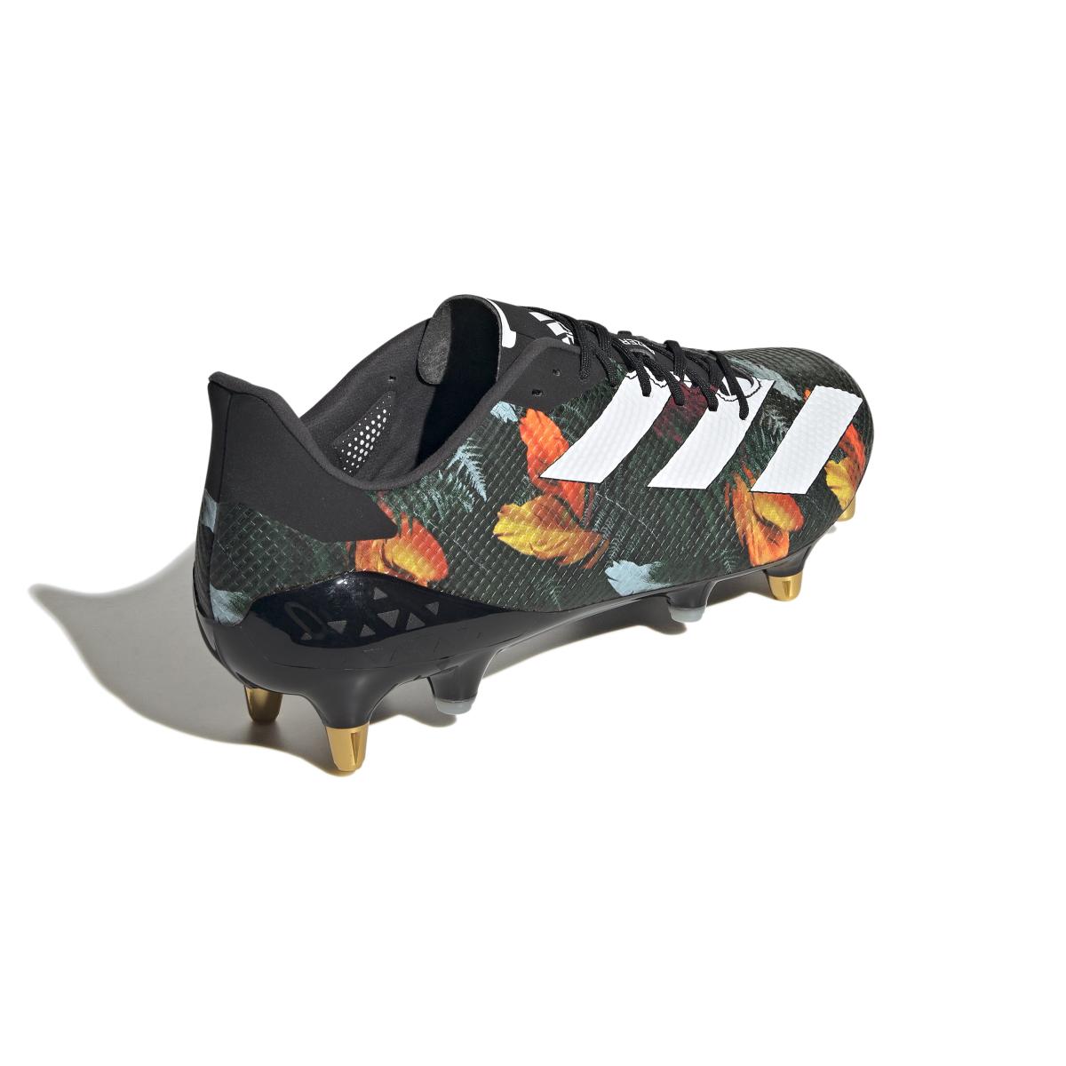 product/a/d/adidas_hq3522_7_footwear_photography_back_lateral_top_view_white_xo.jpg