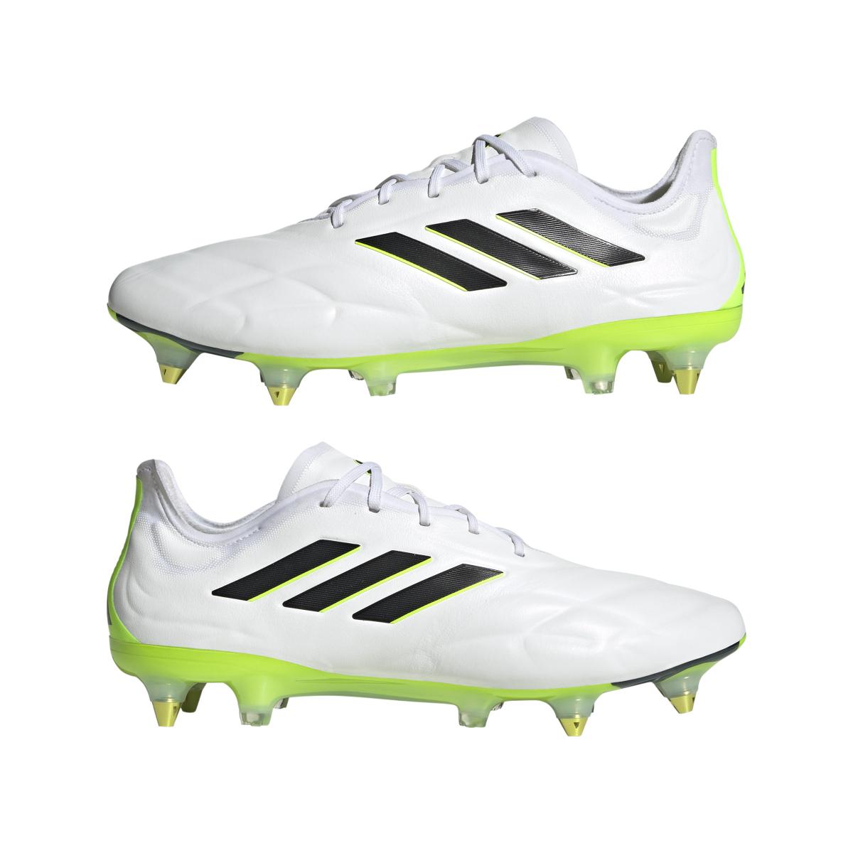 product/a/d/adidas_hq8975_11_footwear_photography_mirrored_pair_view_white.jpg