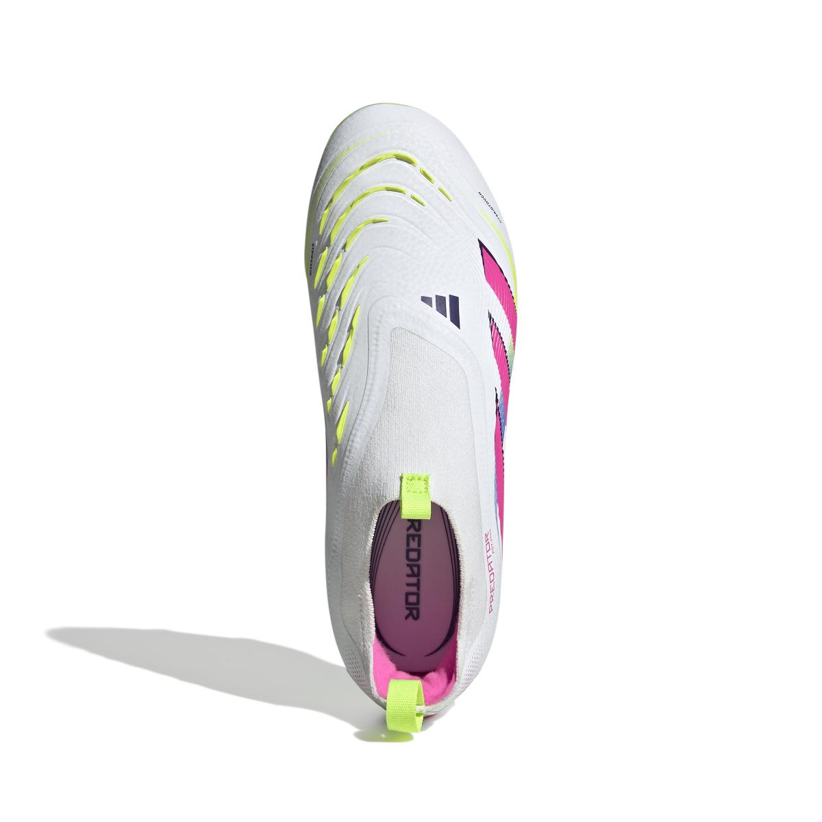product/a/d/adidas_id3746_2_footwear_photography_top_portrait_view_white.jpg