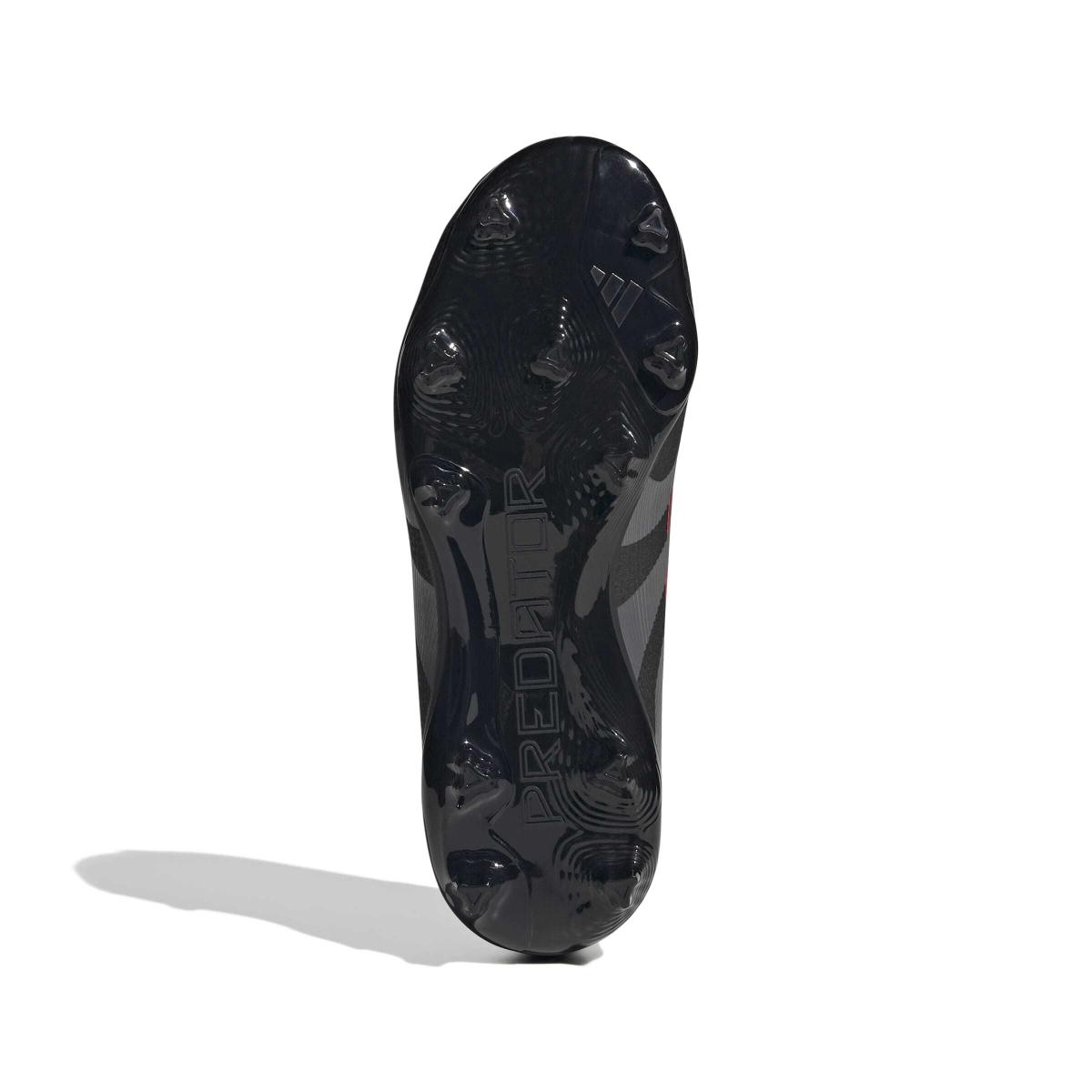 product/a/d/adidas_id3749_3_footwear_photography_bottom_view_white-nw091625.jpg