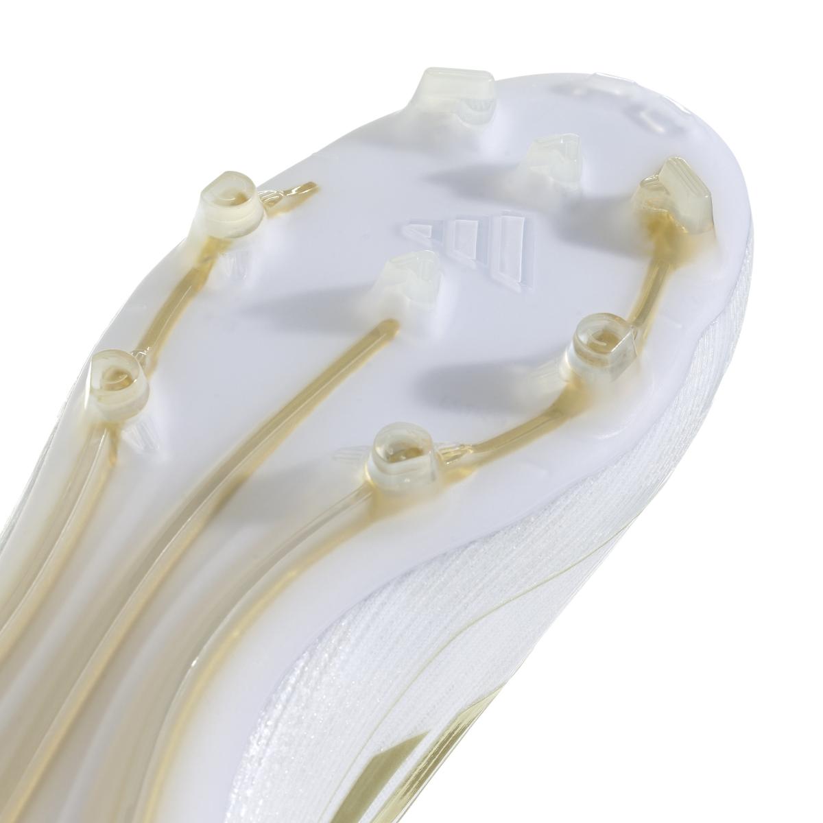 product/a/d/adidas_ie0598_7_footwear_photography_detail_view_1_white.jpg