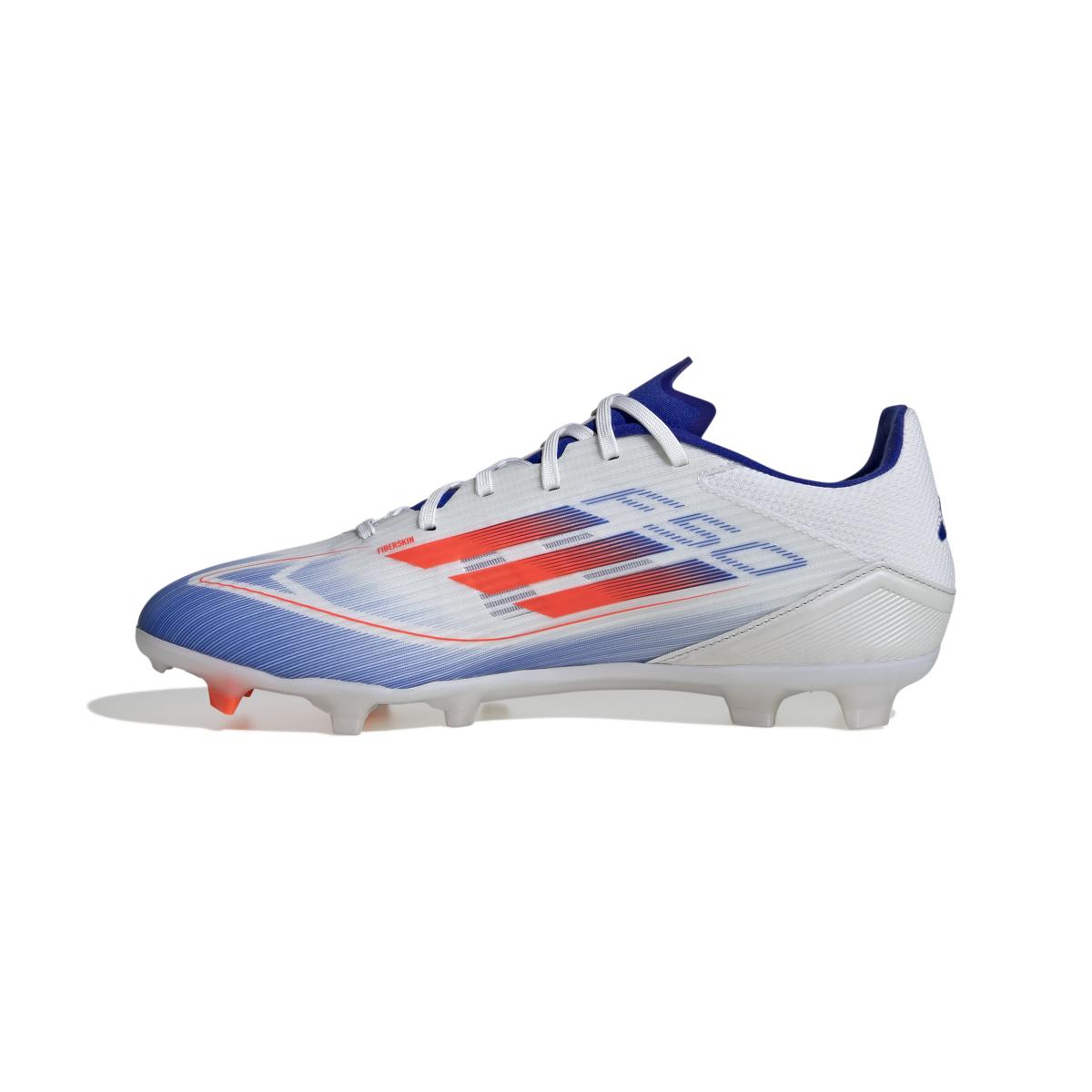 product/a/d/adidas_ie0601_4_footwear_photography_side_medial_center_view_white-nw052424.jpg