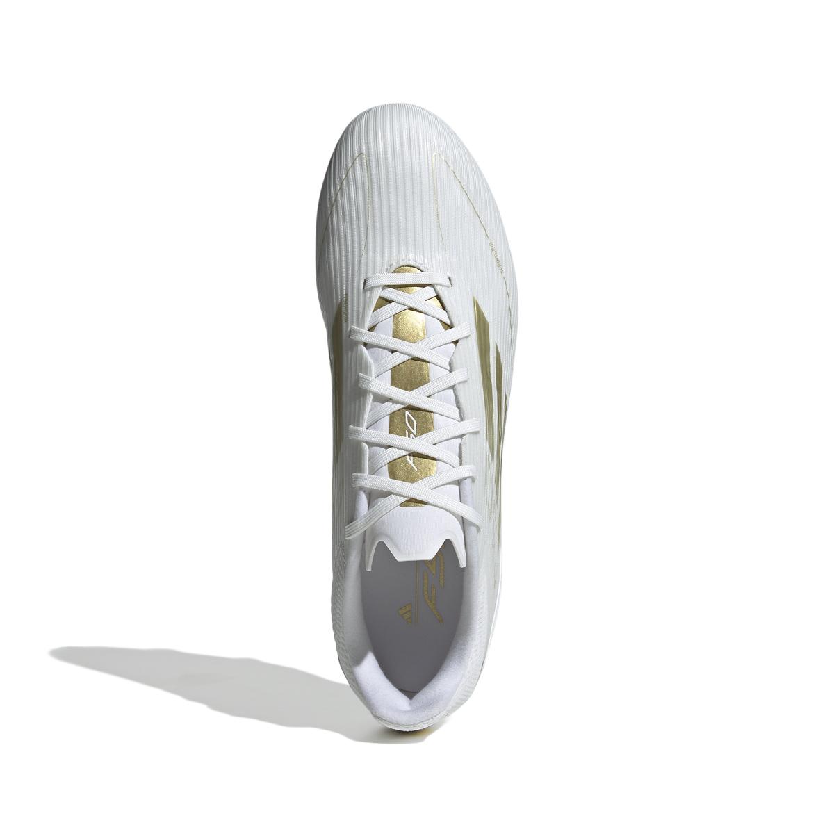 product/a/d/adidas_ie0604_2_footwear_photography_top_portrait_view_white.jpg