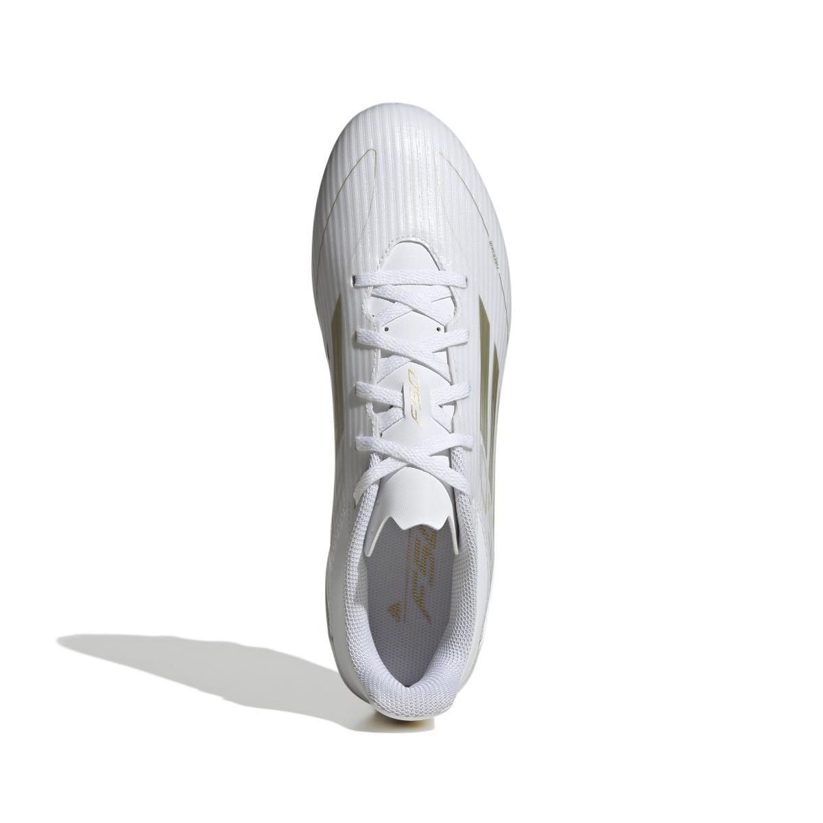 product/a/d/adidas_ie0612_2_footwear_photography_top_portrait_view_white.jpg