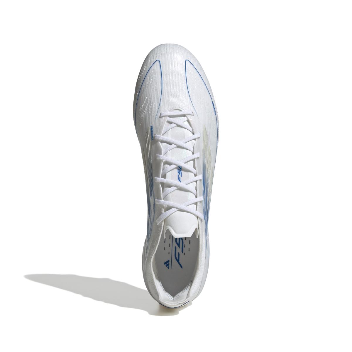 product/a/d/adidas_ie1204_2_footwear_photography_top_portrait_view_white.jpg
