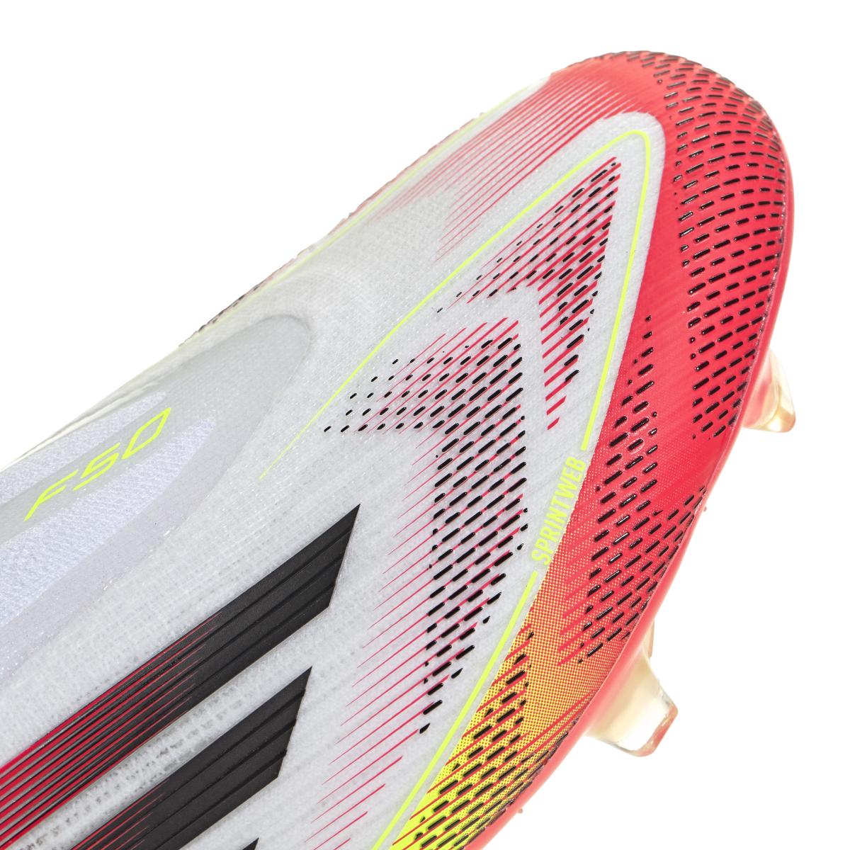 product/a/d/adidas_ie1214_8_footwear_photography_detail_view_2_white.jpg
