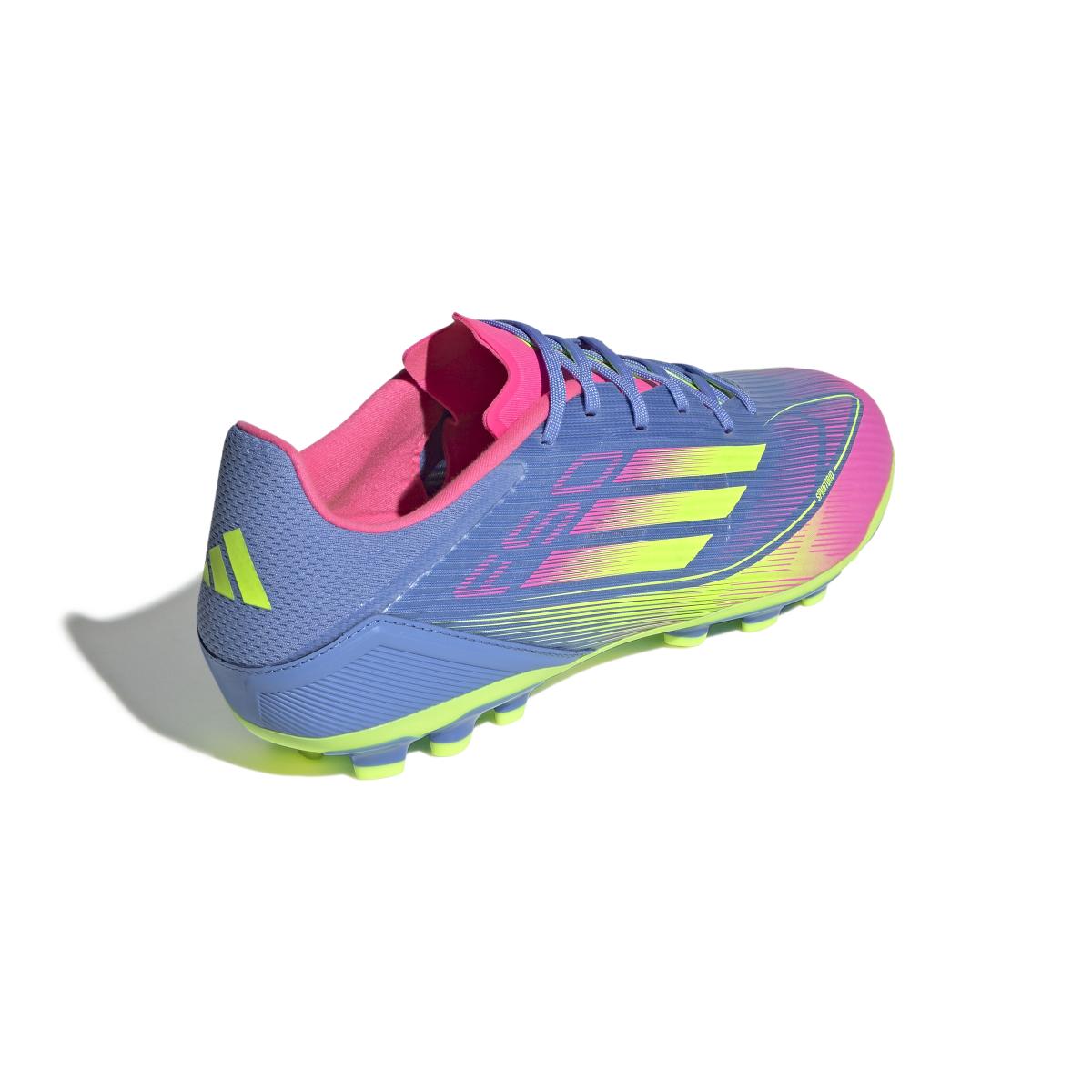 product/a/d/adidas_ie1263_6_footwear_photography_back_lateral_top_view_white.jpg