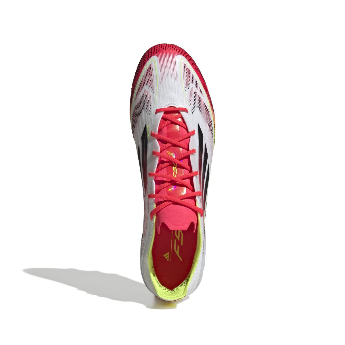 product/a/d/adidas_ie1265_2_footwear_photography_top_portrait_view_white.jpg