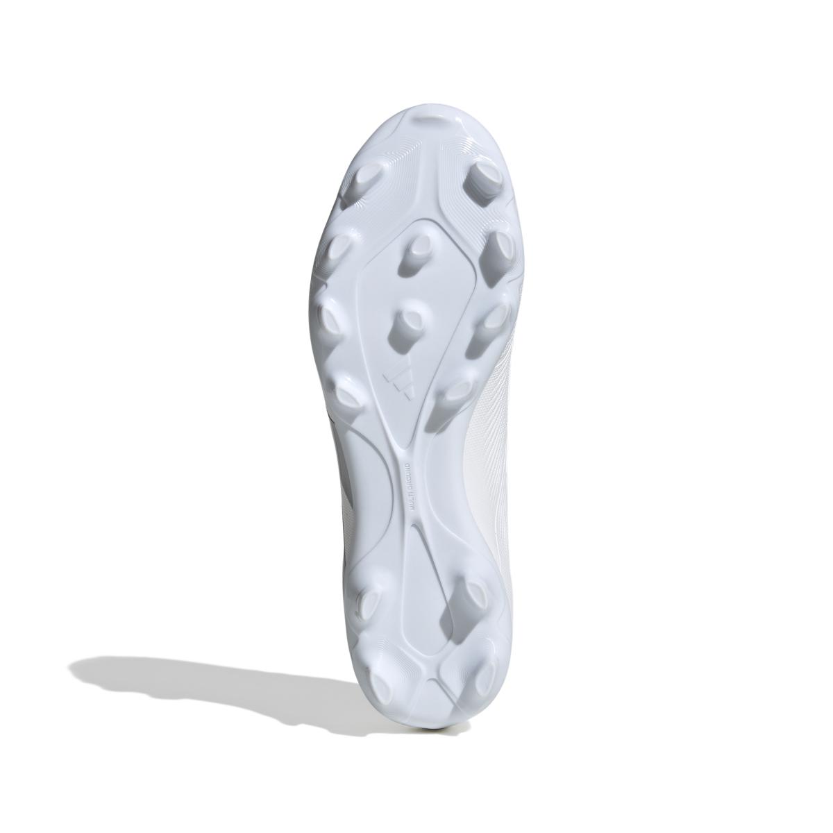 product/a/d/adidas_ie2611_3_footwear_photography_bottom_view_white-030824.jpg