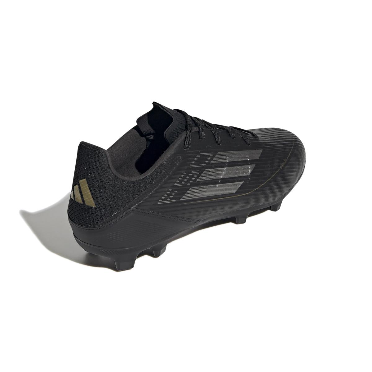 product/a/d/adidas_ie3181_6_footwear_photography_back_lateral_top_view_white.jpg