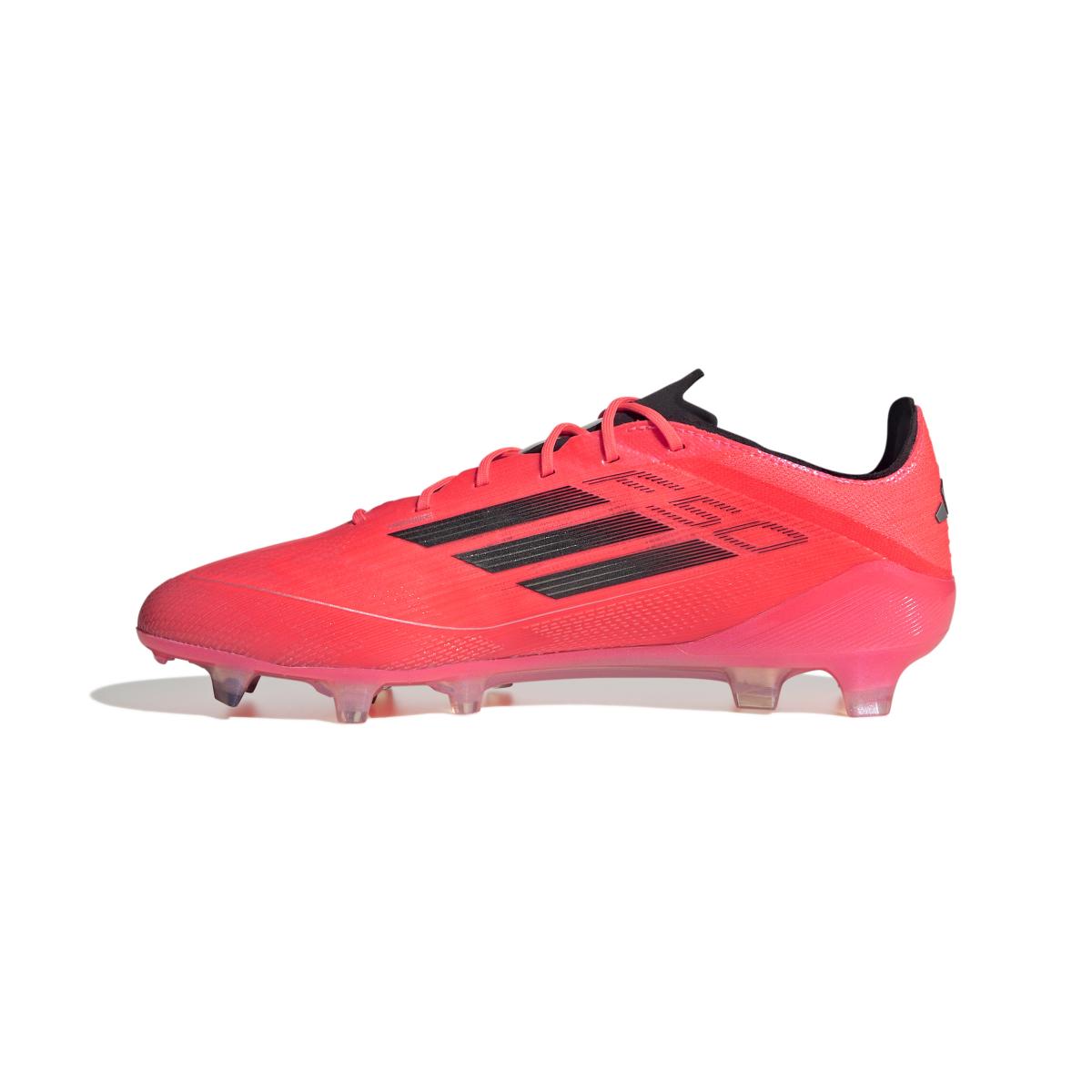 product/a/d/adidas_ie3191_4_footwear_photography_side_medial_center_view_white.jpg