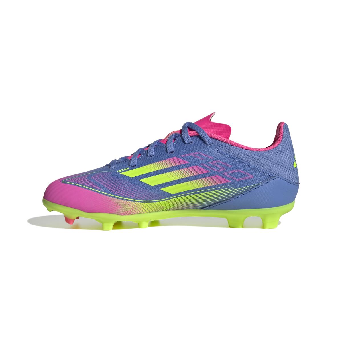 product/a/d/adidas_ie3746_4_footwear_photography_side_medial_center_view_white.jpg