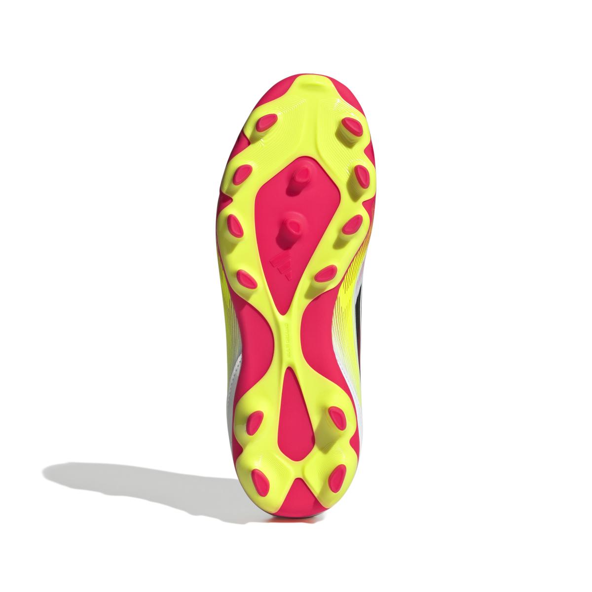product/a/d/adidas_ie3752_3_footwear_photography_bottom_view_white.jpg