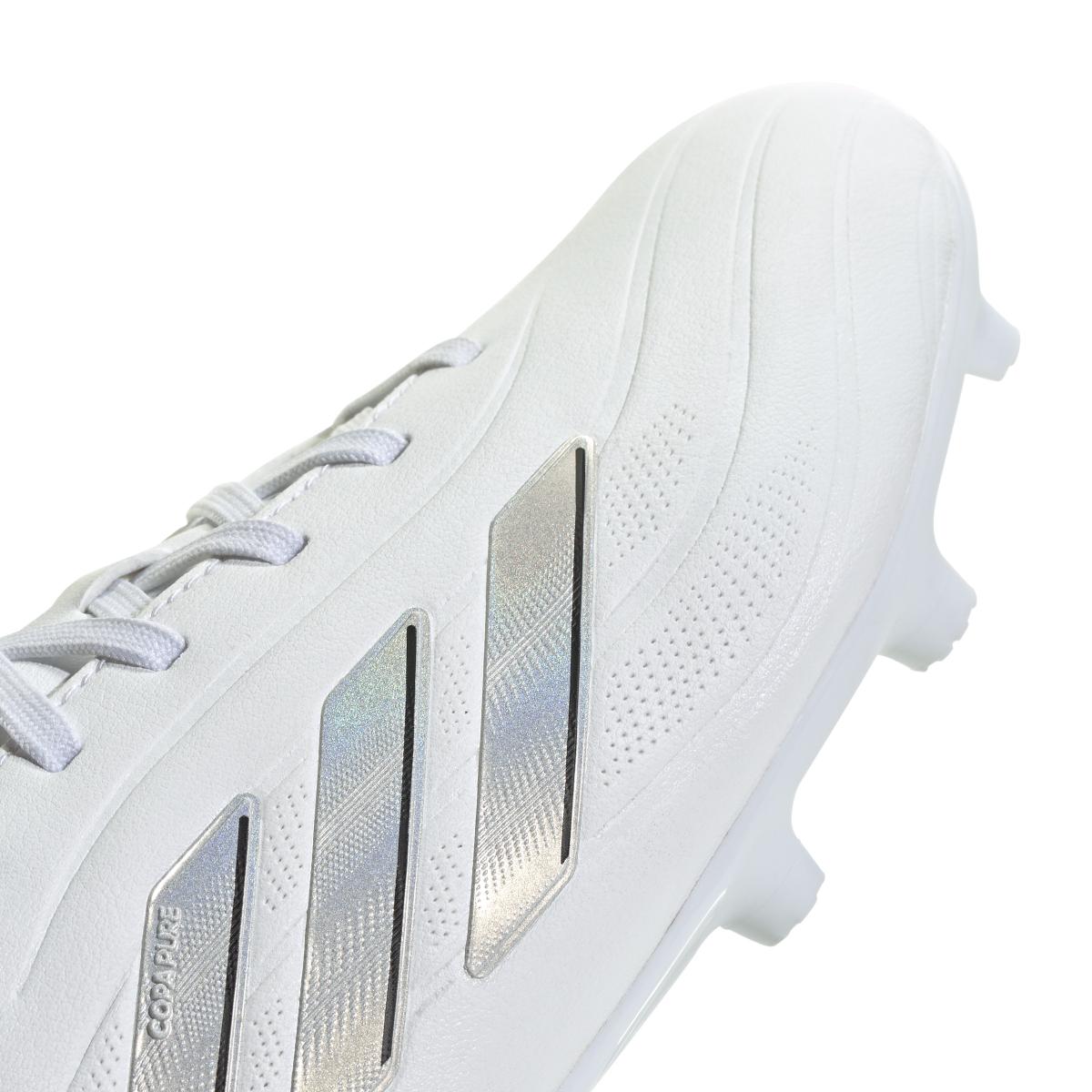product/a/d/adidas_ie7496_7_footwear_photography_detail_view_1_white.jpg