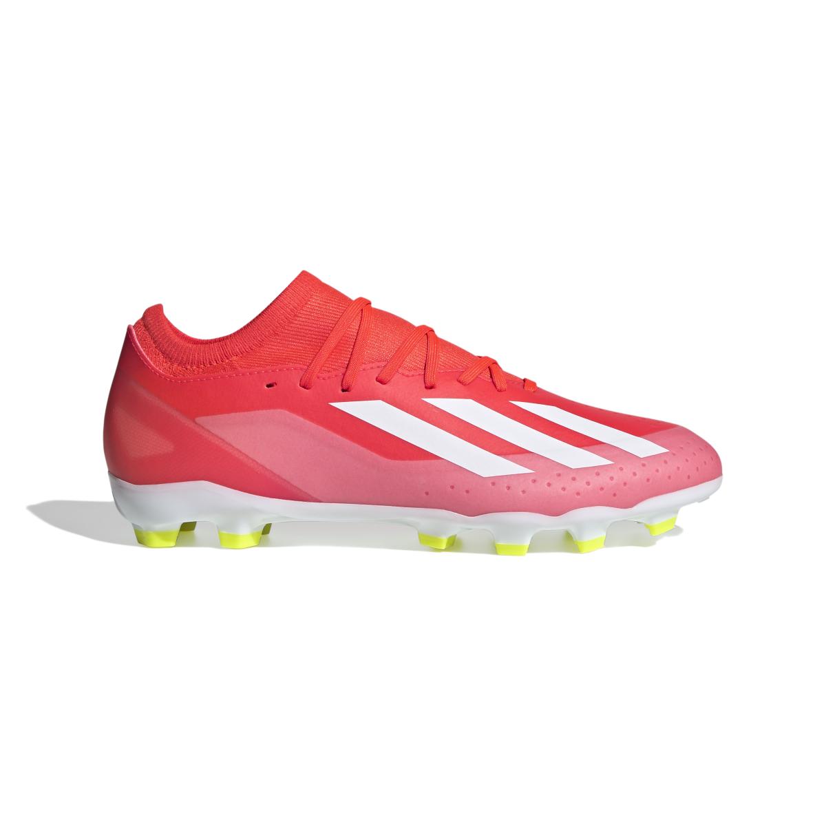 product/a/d/adidas_if0697_1_footwear_photography_side_lateral_center_view_white-nw091625.jpg