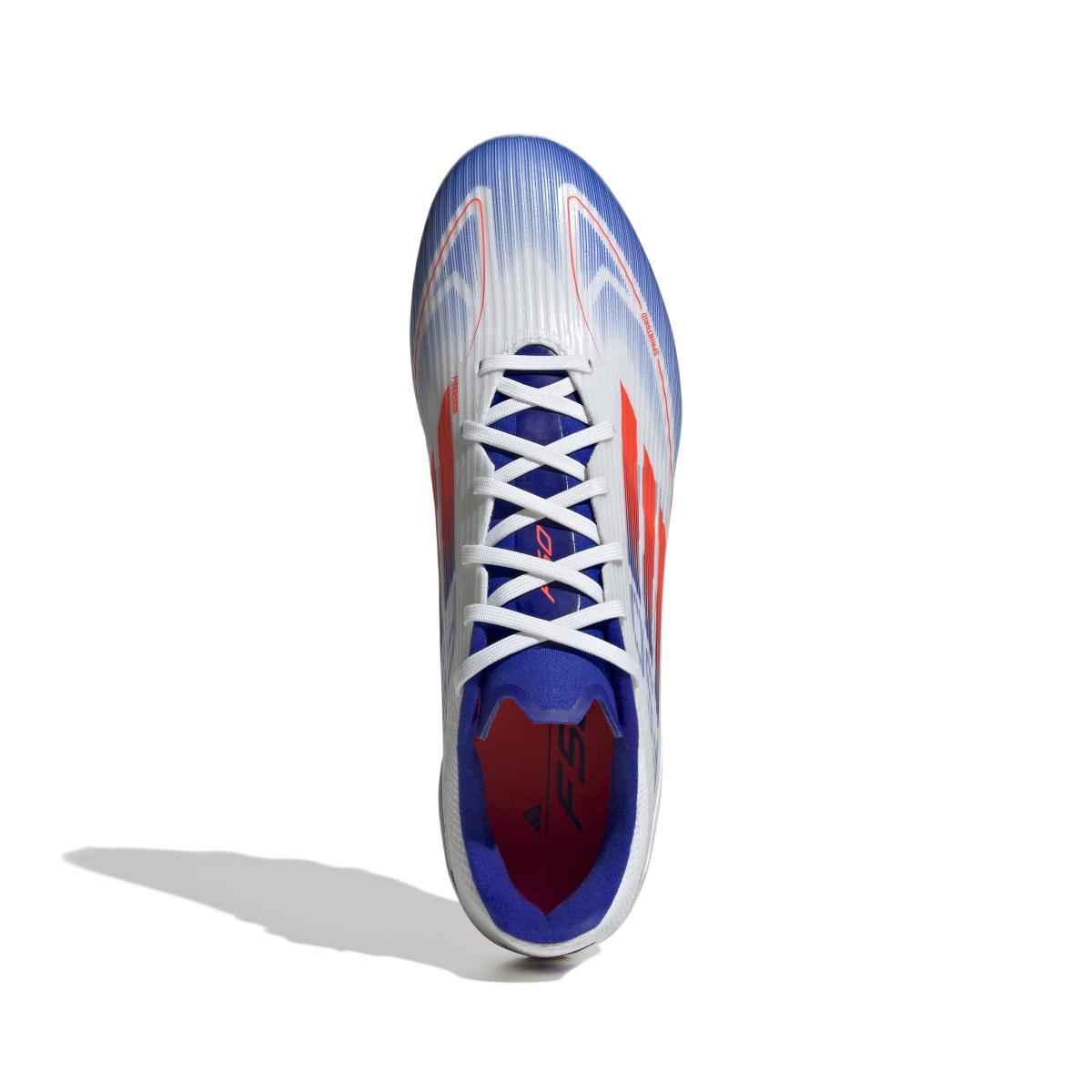 product/a/d/adidas_if1341_2_footwear_photography_top_portrait_view_white-nw052424.jpg