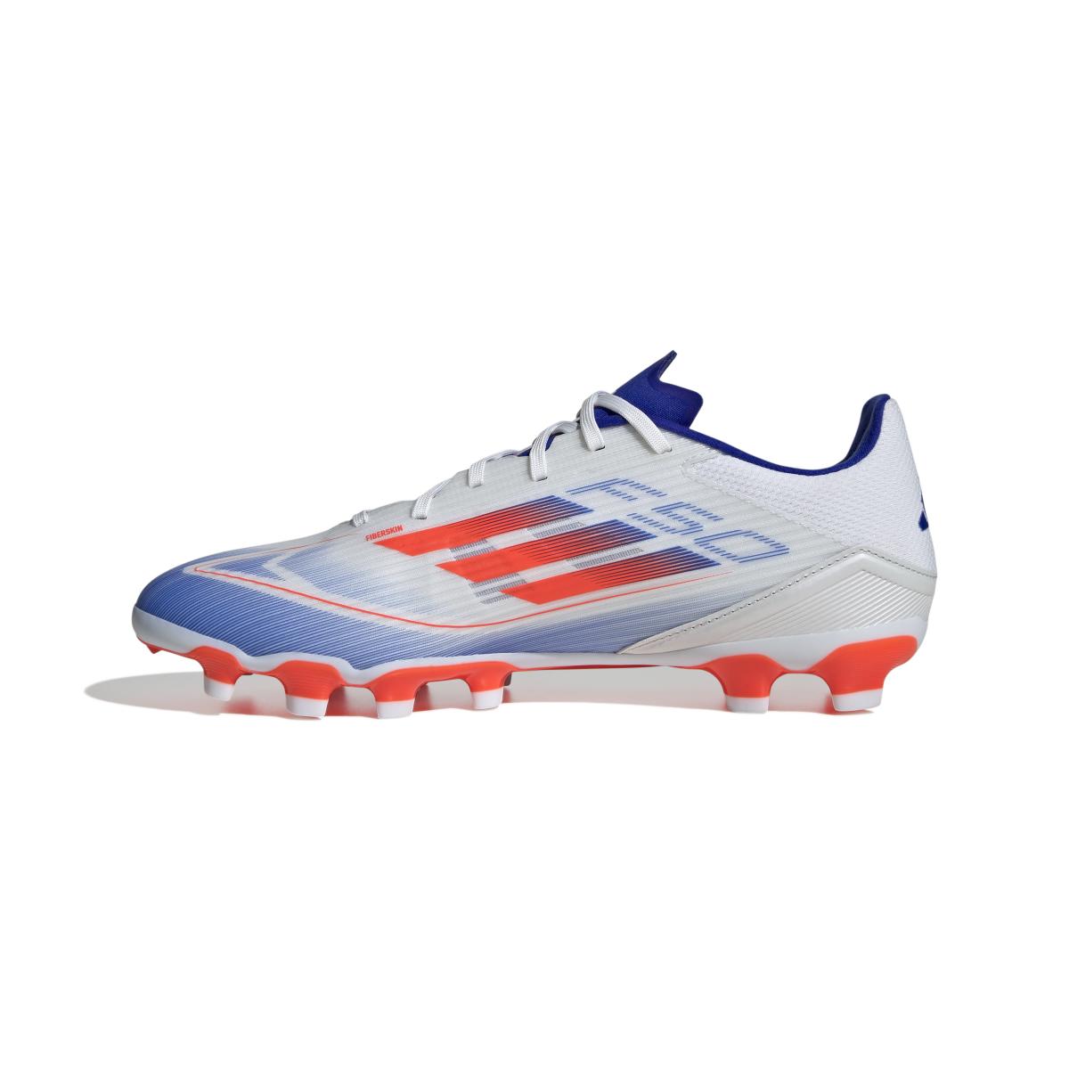 product/a/d/adidas_if1341_4_footwear_photography_side_medial_center_view_white-nw052424.jpg