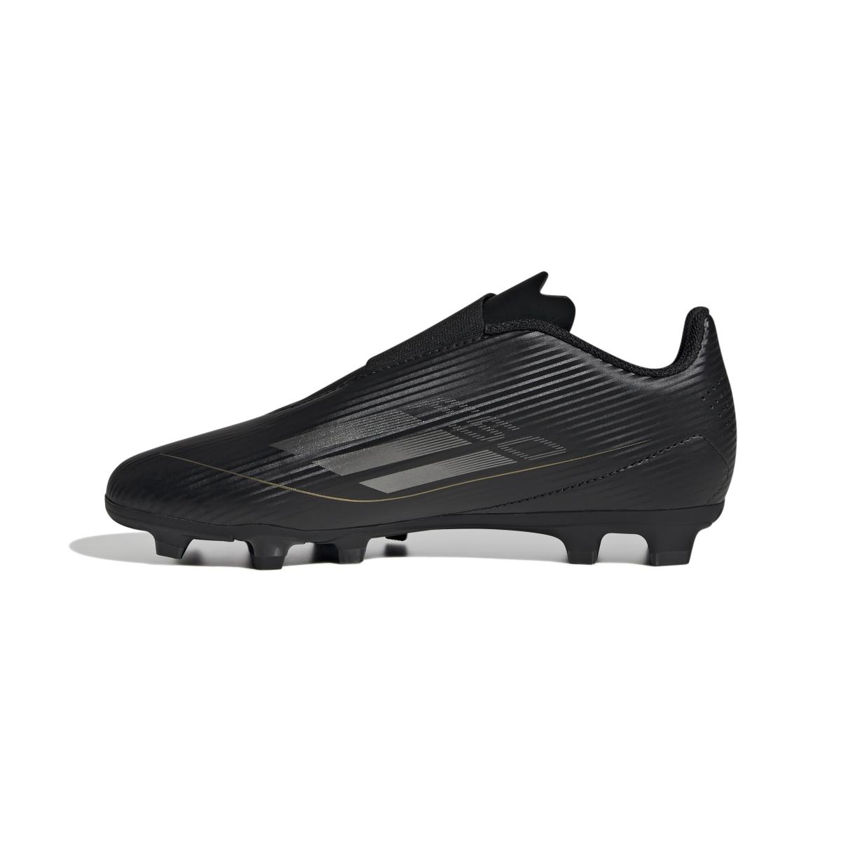 product/a/d/adidas_if1387_4_footwear_photography_side_medial_center_view_white.jpg