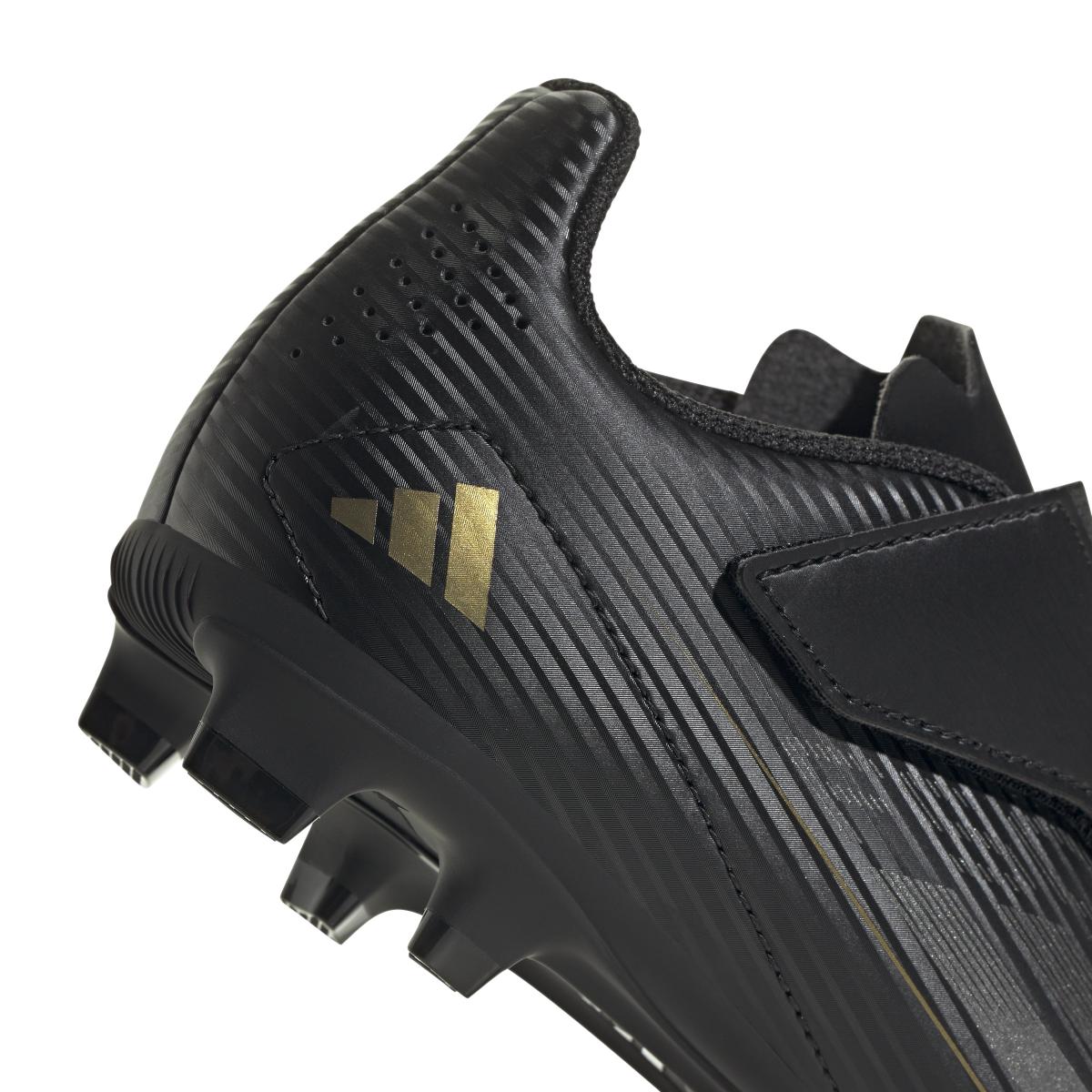 product/a/d/adidas_if1387_8_footwear_photography_detail_view_2_white.jpg