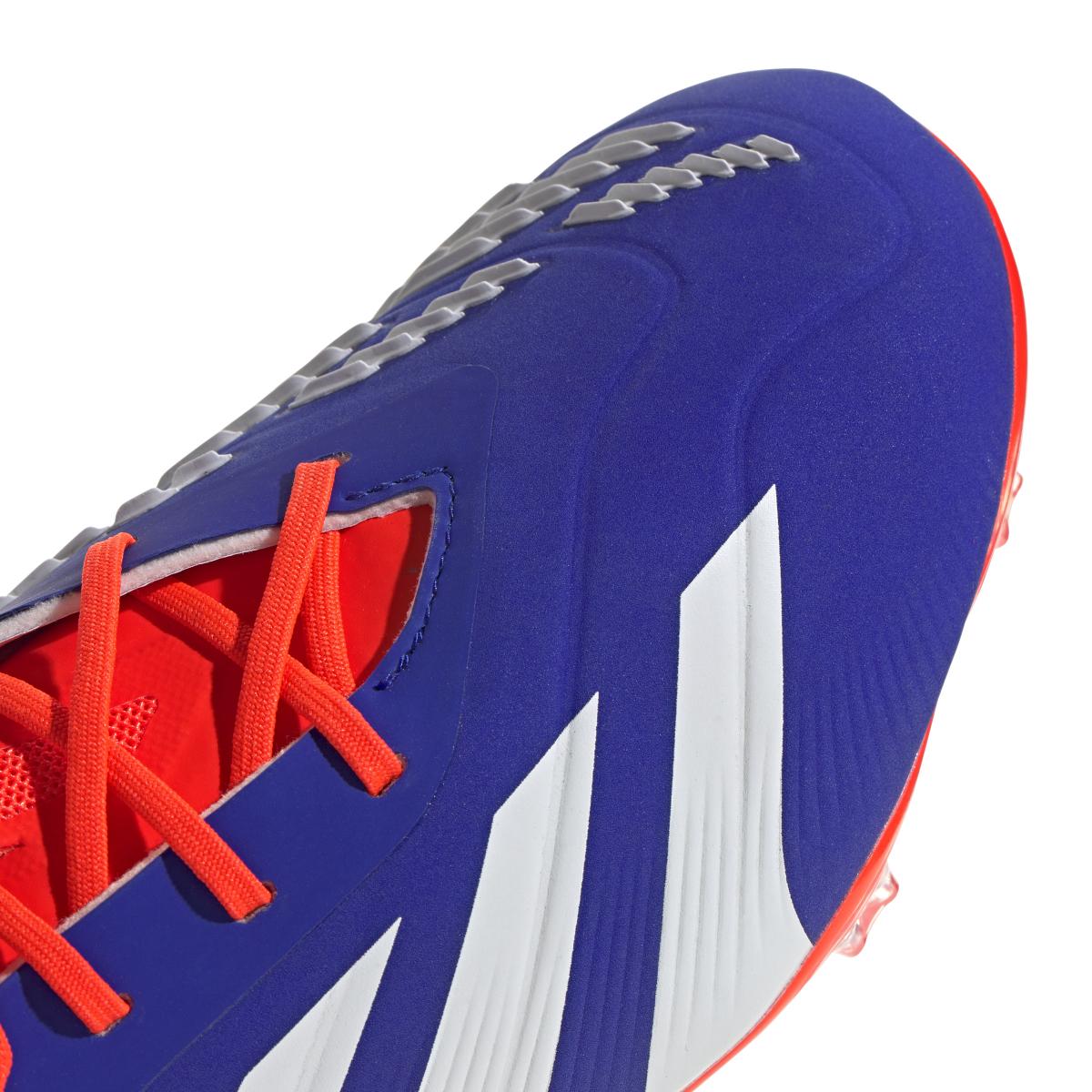 product/a/d/adidas_if6360_8_footwear_photography_detail_view_2_white-nw052424.jpg