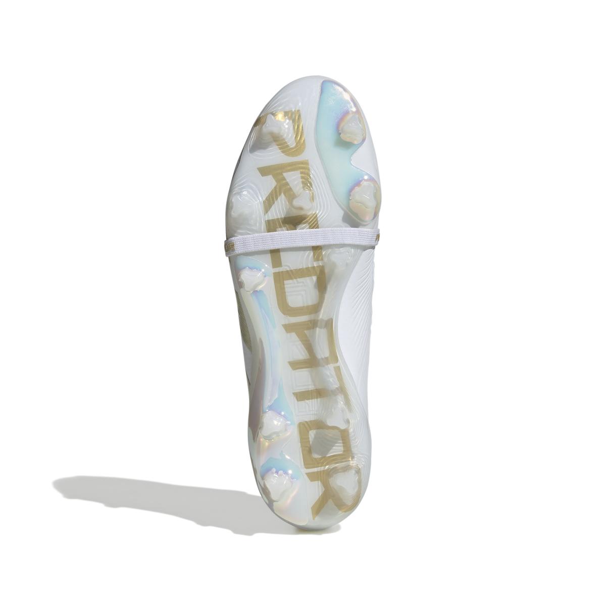 product/a/d/adidas_if6445_3_footwear_photography_bottom_view_white.jpg