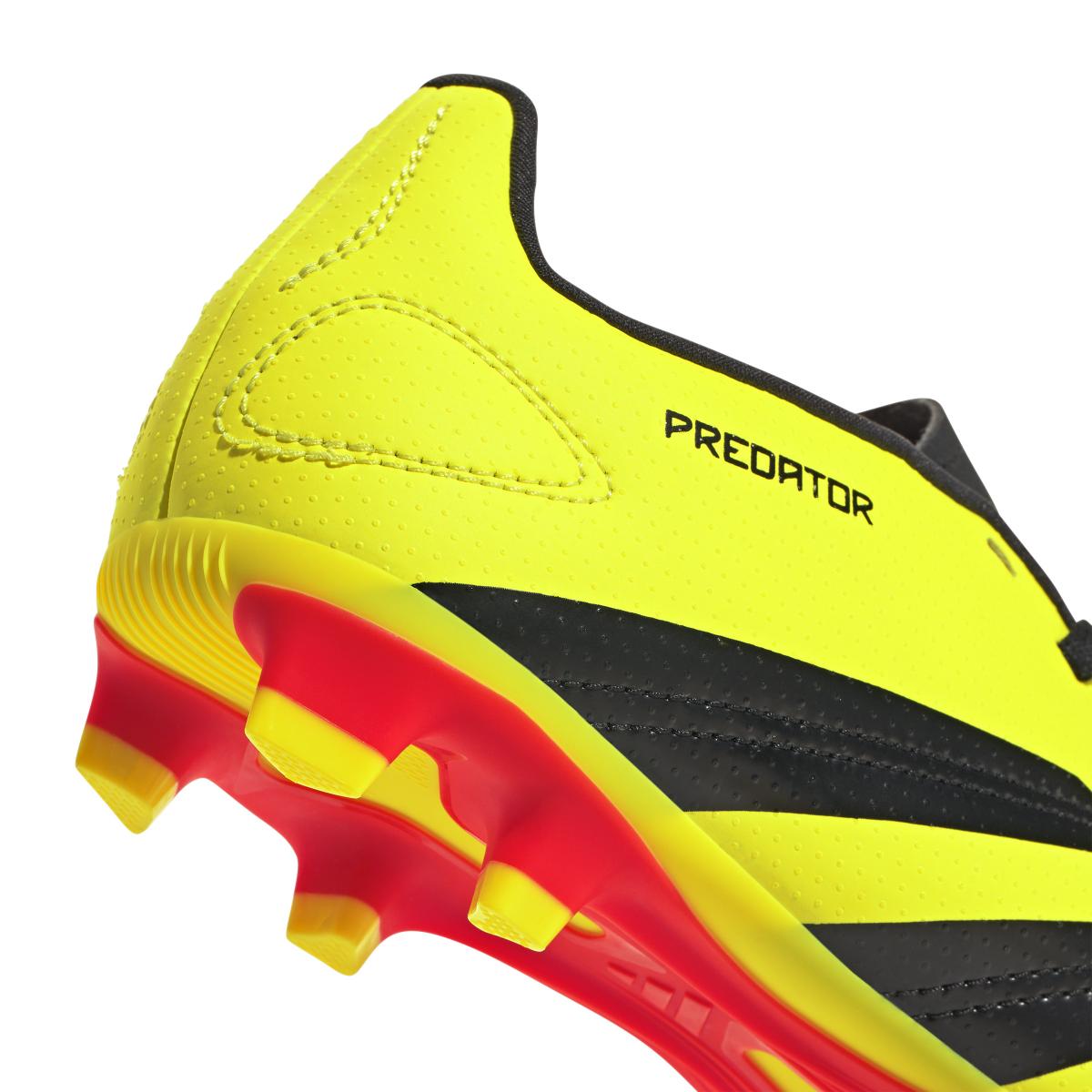 product/a/d/adidas_ig5426_8_footwear_photography_detail_view_2_white.jpg