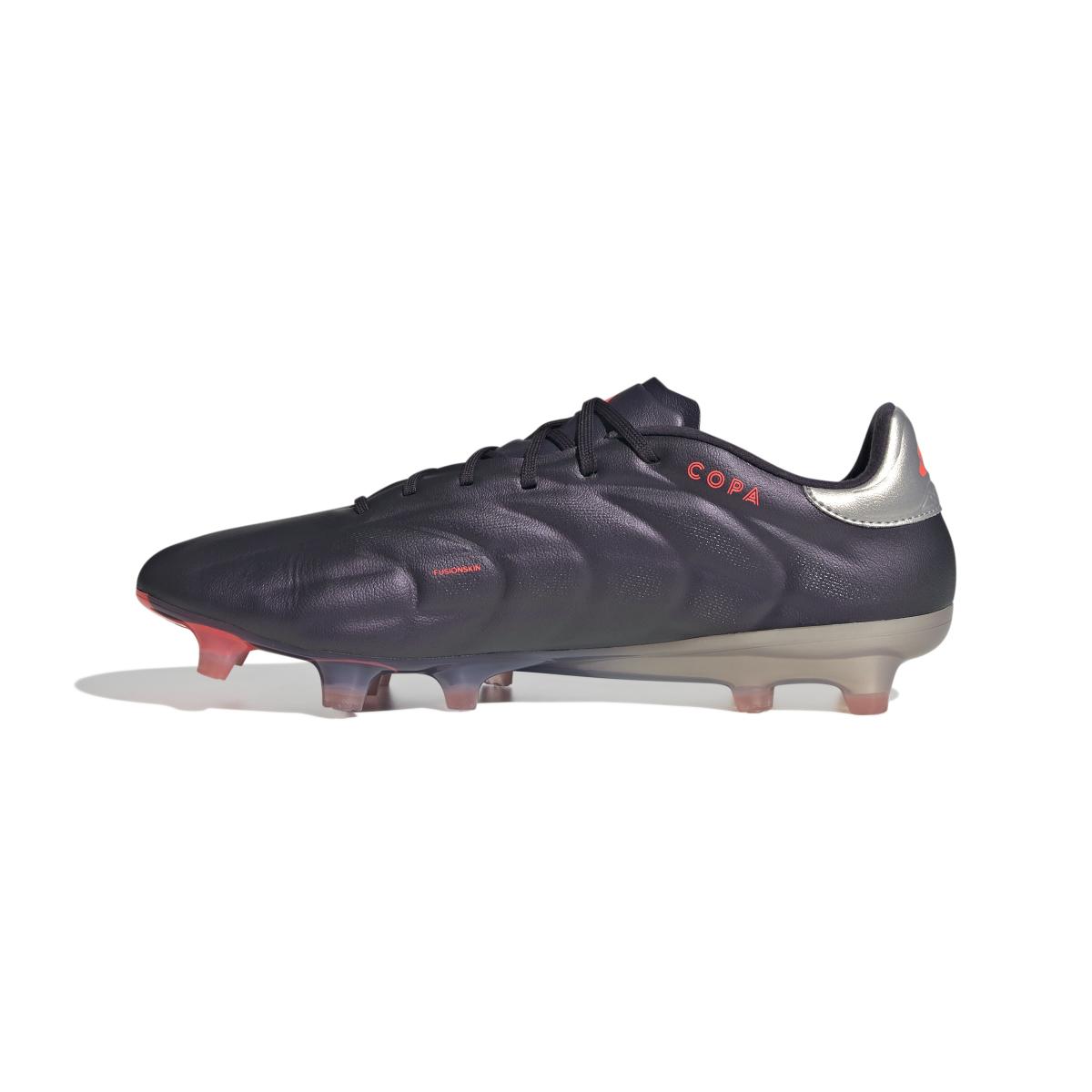 product/a/d/adidas_ig6403_4_footwear_photography_side_medial_center_view_white.jpg