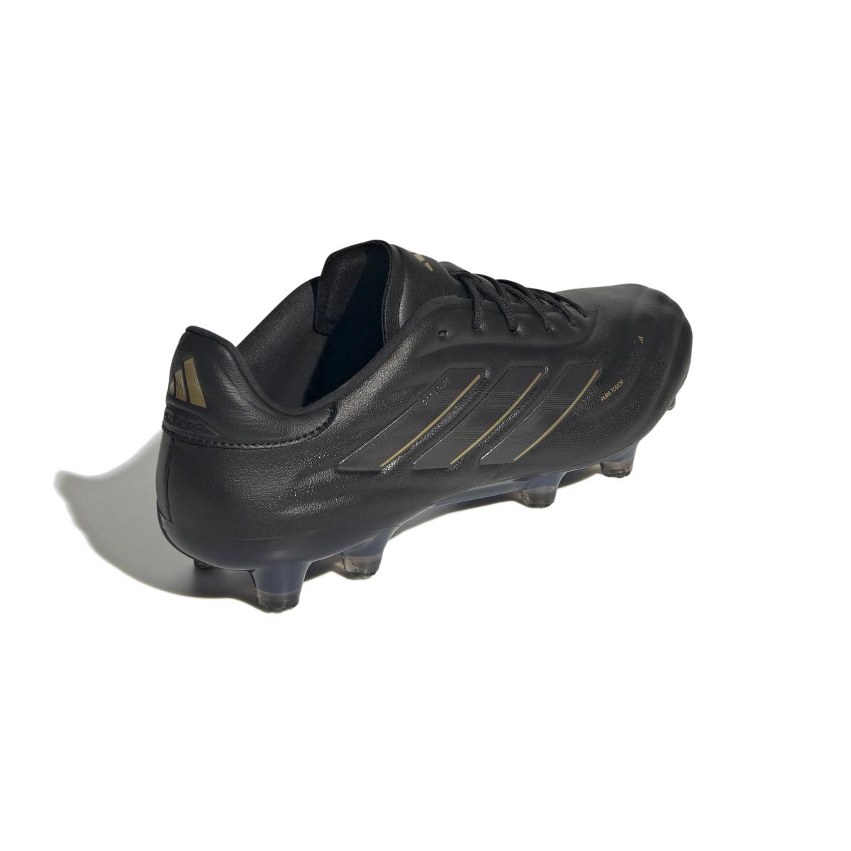 product/a/d/adidas_ig6404_6_footwear_photography_back_lateral_top_view_white.jpg