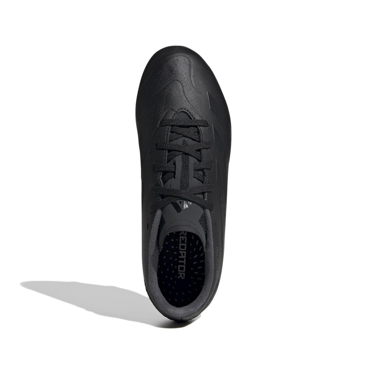 product/a/d/adidas_ig7750_2_footwear_photography_top_portrait_view_white-030824.jpg