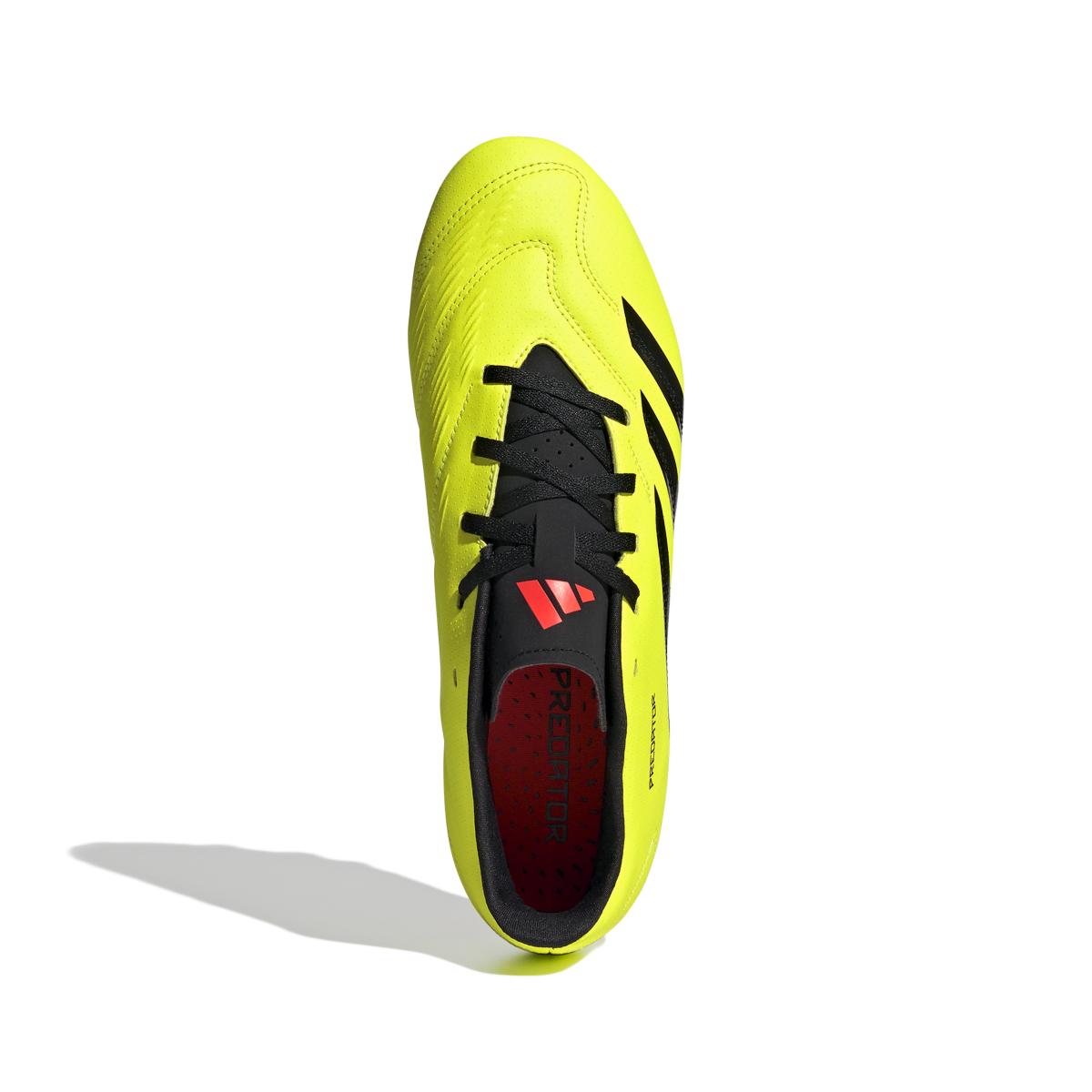 product/a/d/adidas_ig7757_2_footwear_photography_top_portrait_view_white.jpg