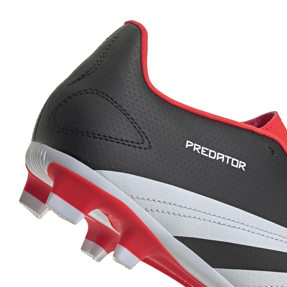 product/a/d/adidas_ig7760_7_footwear_photography_detail_view_1_white.jpg