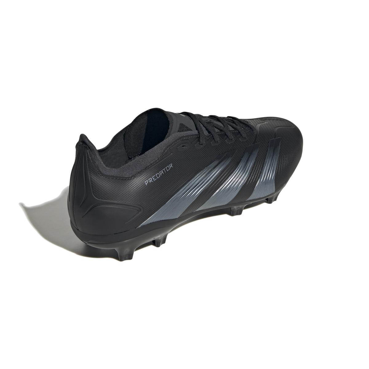 product/a/d/adidas_ig7763_6_footwear_photography_back_lateral_top_view_white.jpg