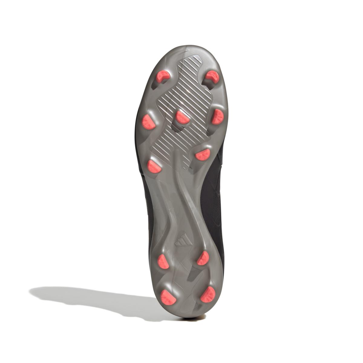 product/a/d/adidas_ig8716_3_footwear_photography_bottom_view_white.jpg