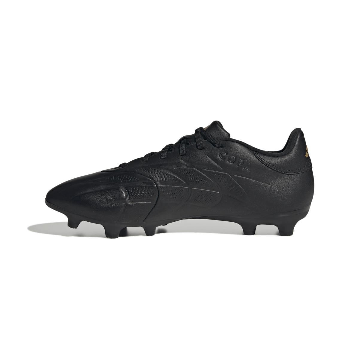 product/a/d/adidas_ig8717_4_footwear_photography_side_medial_center_view_white.jpg