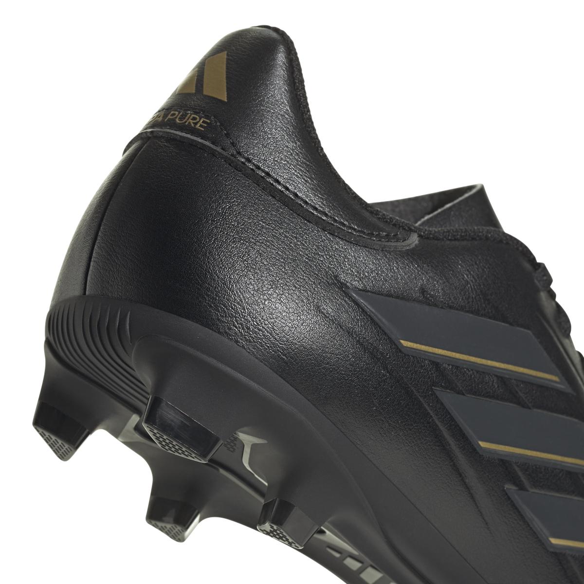 product/a/d/adidas_ig8725_8_footwear_photography_detail_view_2_white.jpg