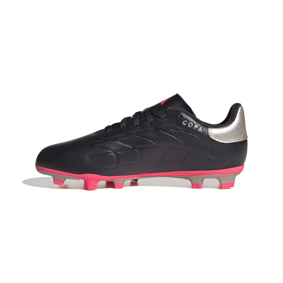 product/a/d/adidas_ig8737_4_footwear_photography_side_medial_center_view_white.jpg