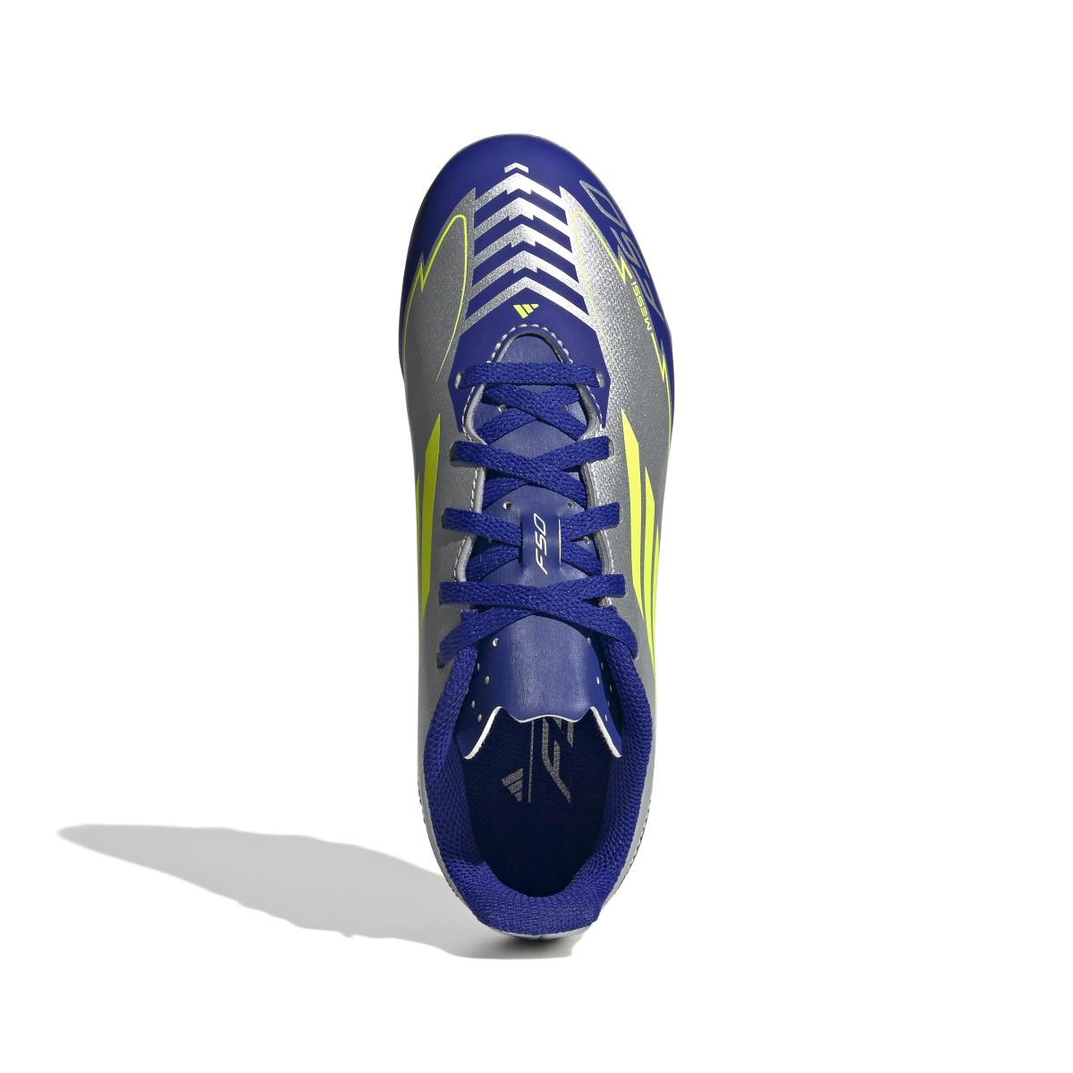 product/a/d/adidas_ih0926_2_footwear_photography_top_portrait_view_white.jpg
