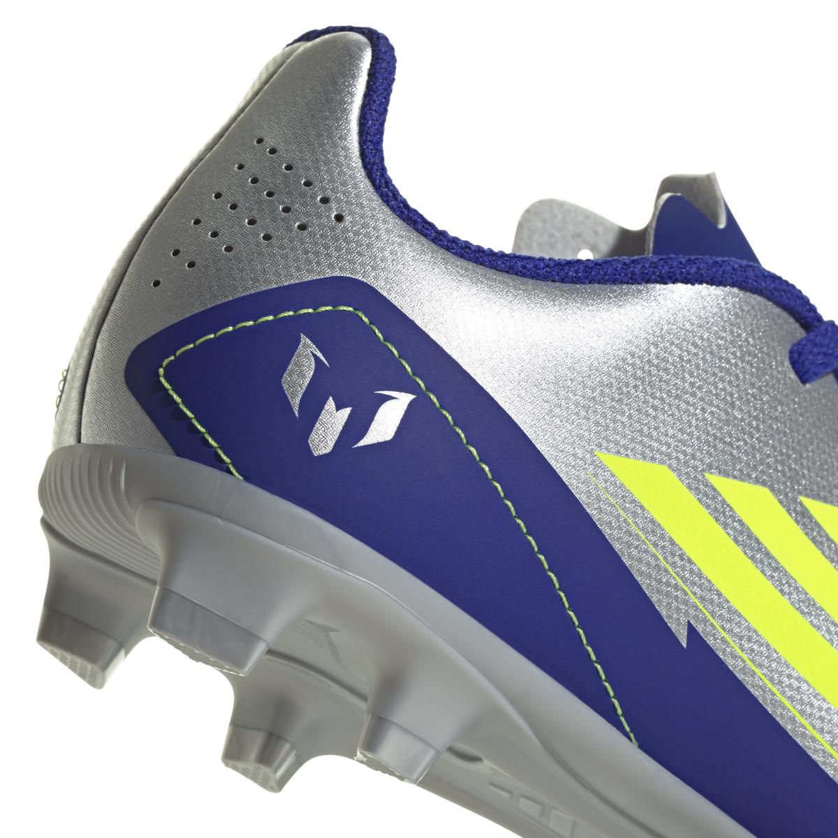 product/a/d/adidas_ih0926_8_footwear_photography_detail_view_2_white.jpg