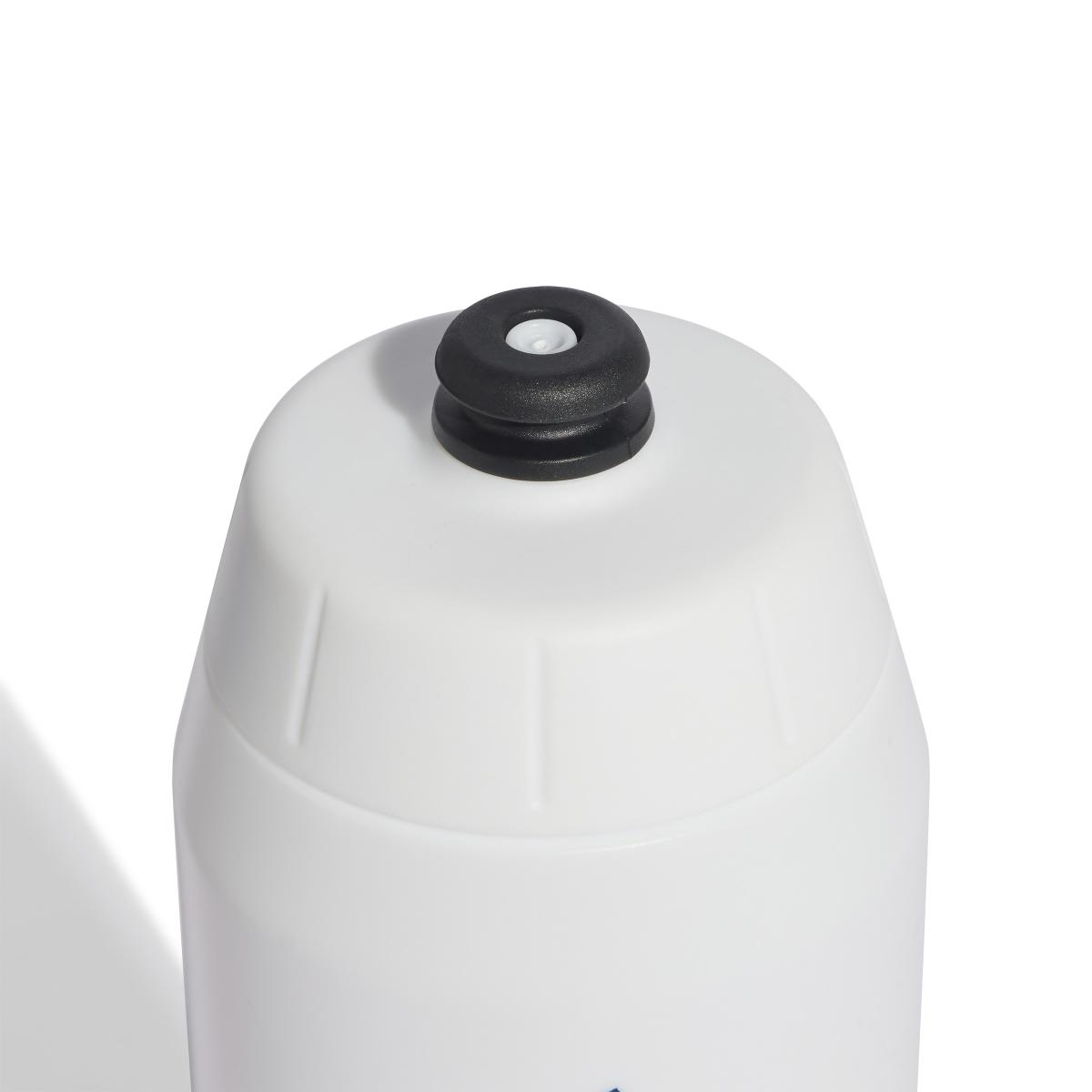 product/a/d/adidas_iw8156_2_hardware_photography_detail_view_1_white.jpg