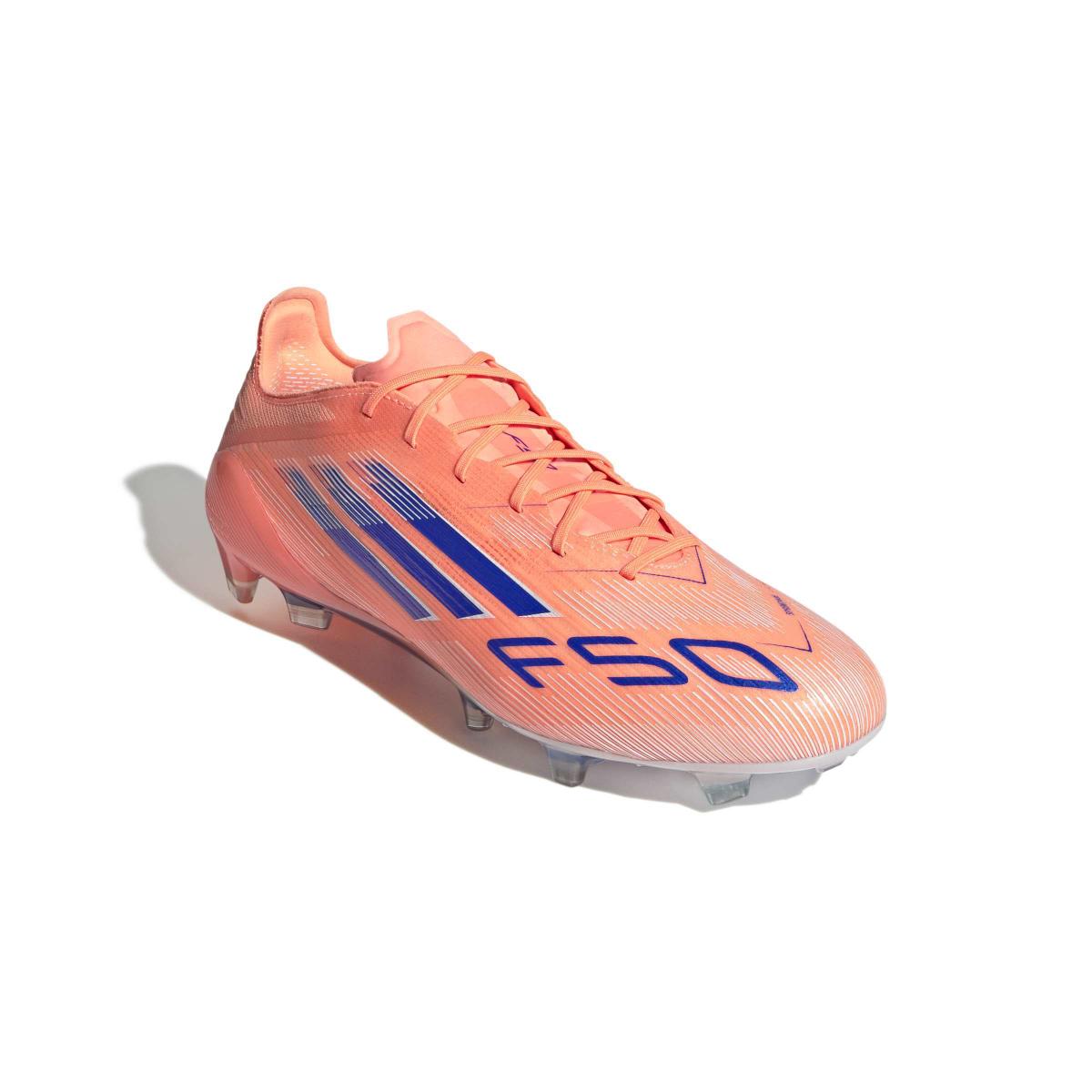 product/a/d/adidas_jh7618_5_footwear_photography_front_lateral_top_view_white-nw091625.jpg