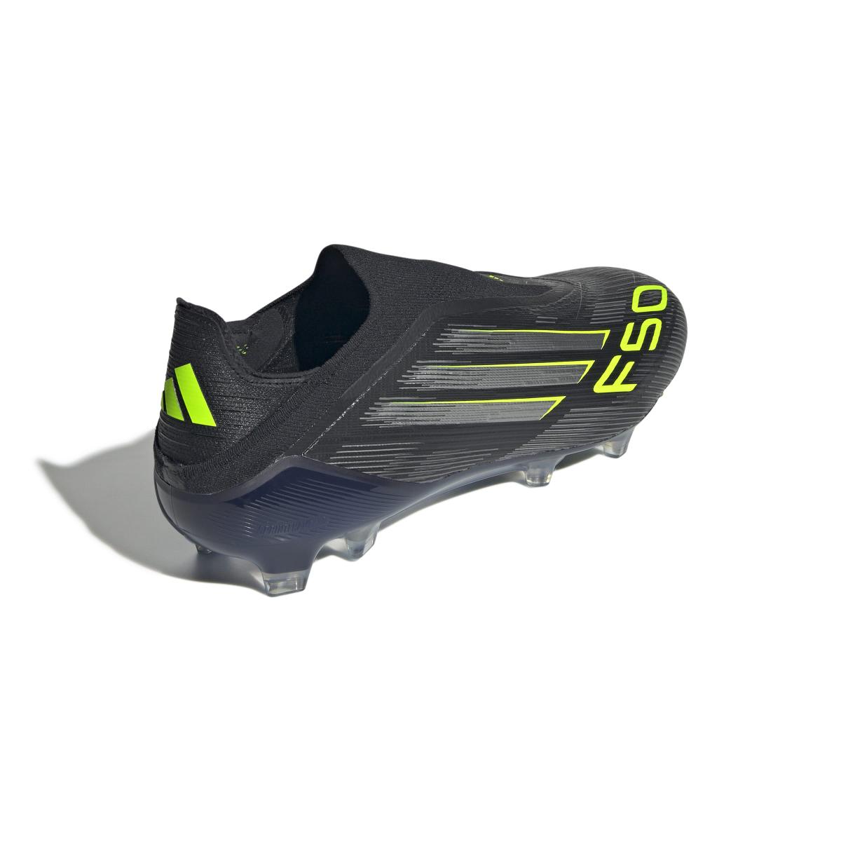 product/a/d/adidas_jh7629_6_footwear_photography_back_lateral_top_view_white.jpg
