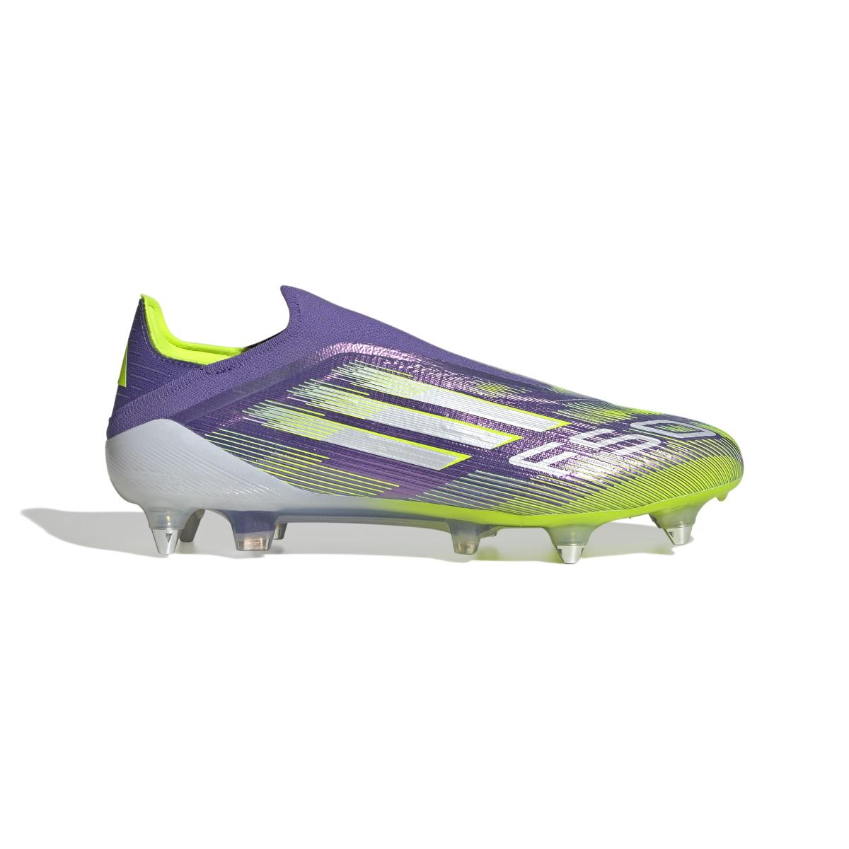 product/a/d/adidas_jh7642_1_footwear_photography_side_lateral_center_view_white-nw091625.jpg