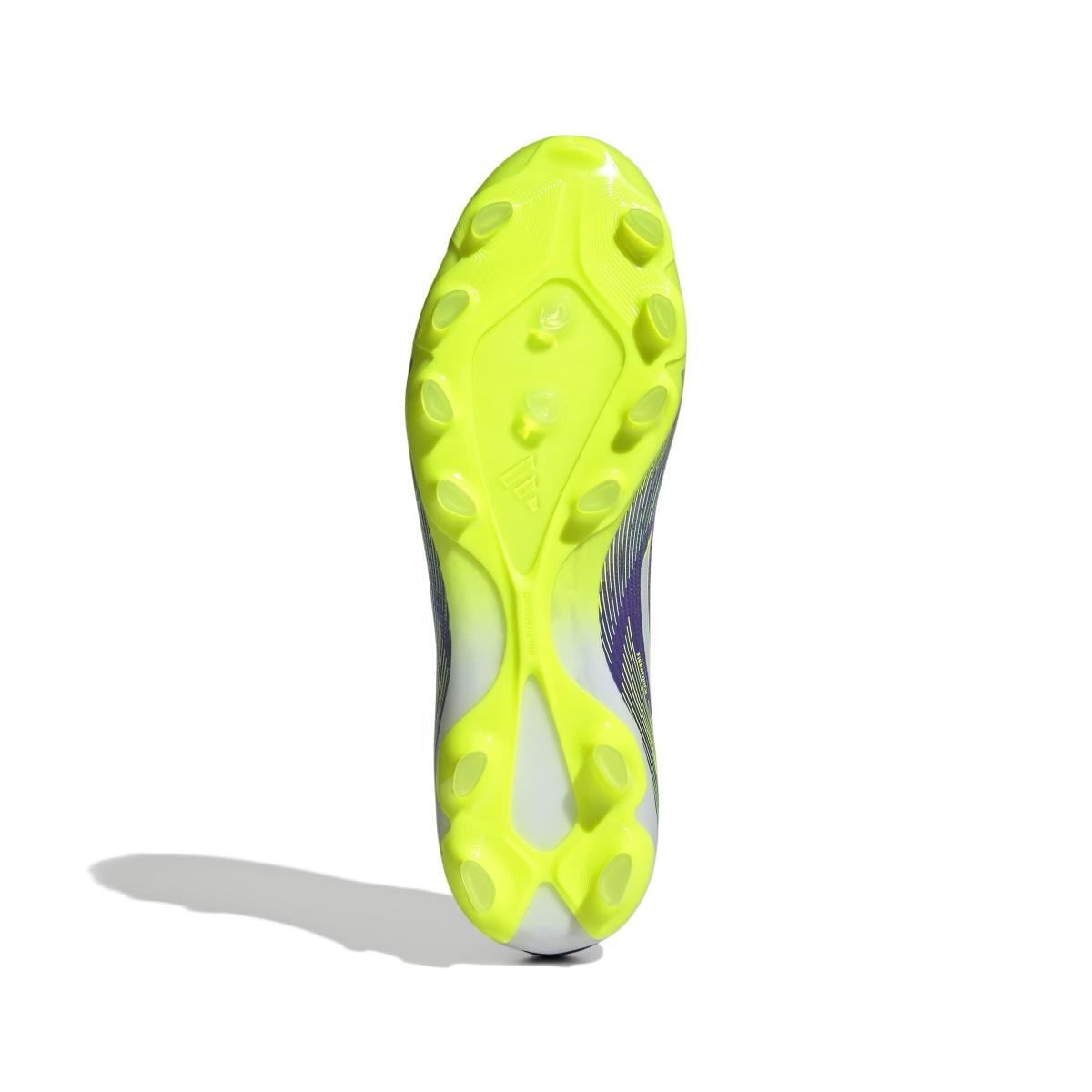 product/a/d/adidas_jh7678_3_footwear_photography_bottom_view_white.jpg