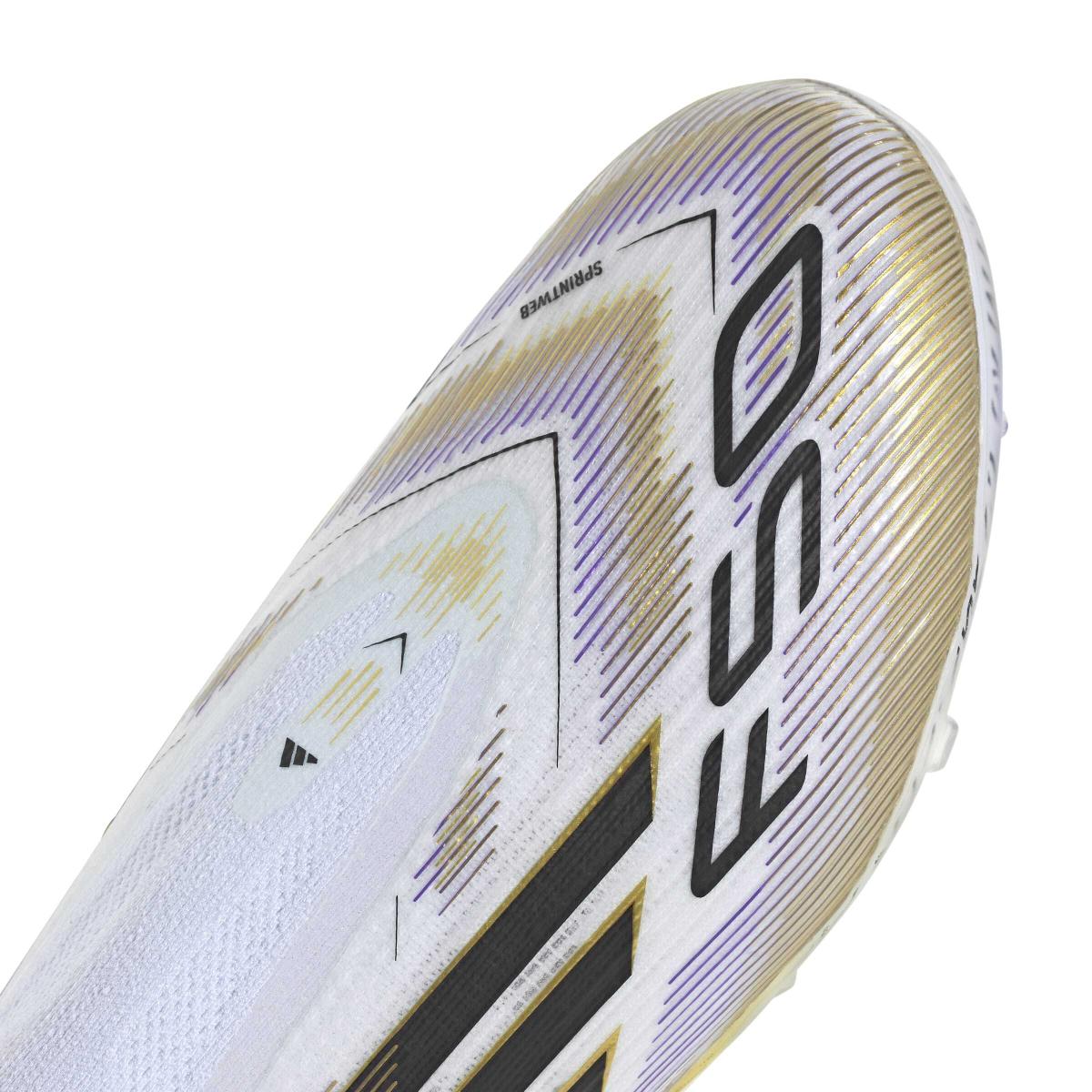 product/a/d/adidas_jh7708_8_footwear_photography_detail_view_2_white-nw091625.jpg