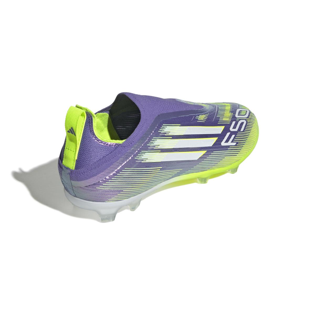 product/a/d/adidas_jh7709_6_footwear_photography_back_lateral_top_view_white.jpg